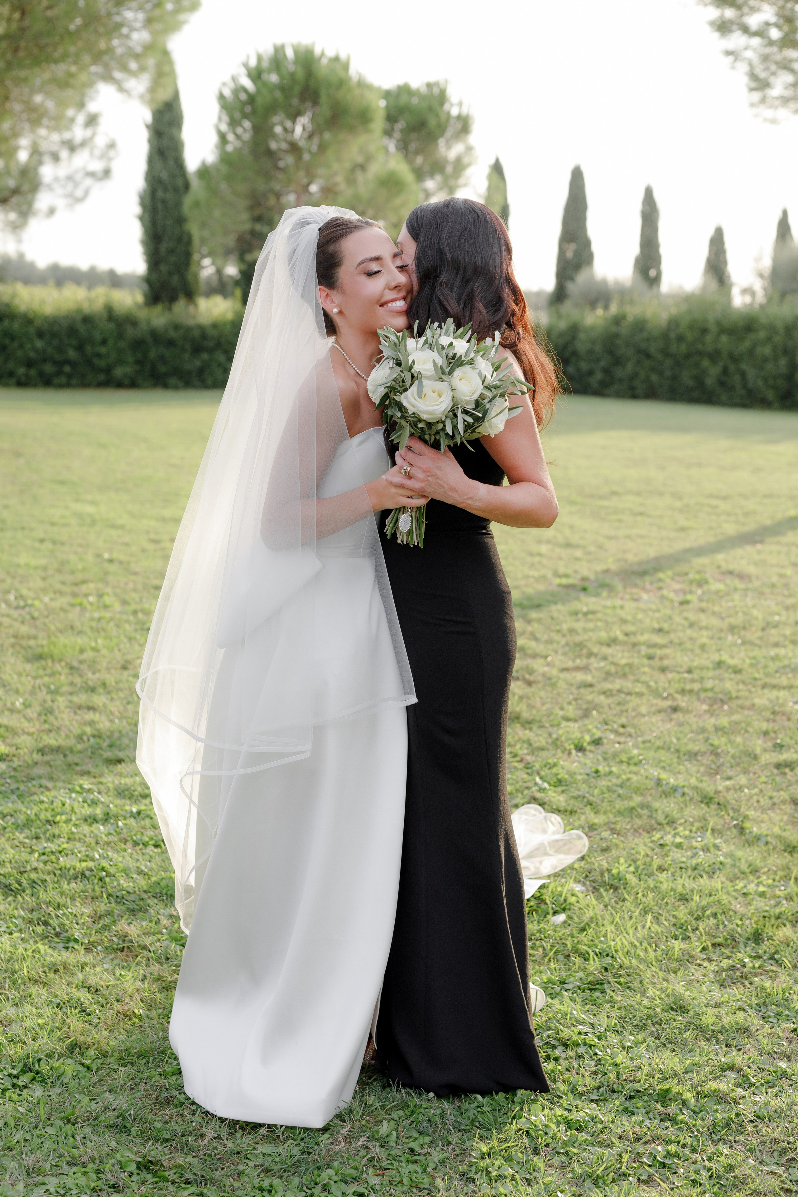 Dom&Ally. Wedding photographer Italy