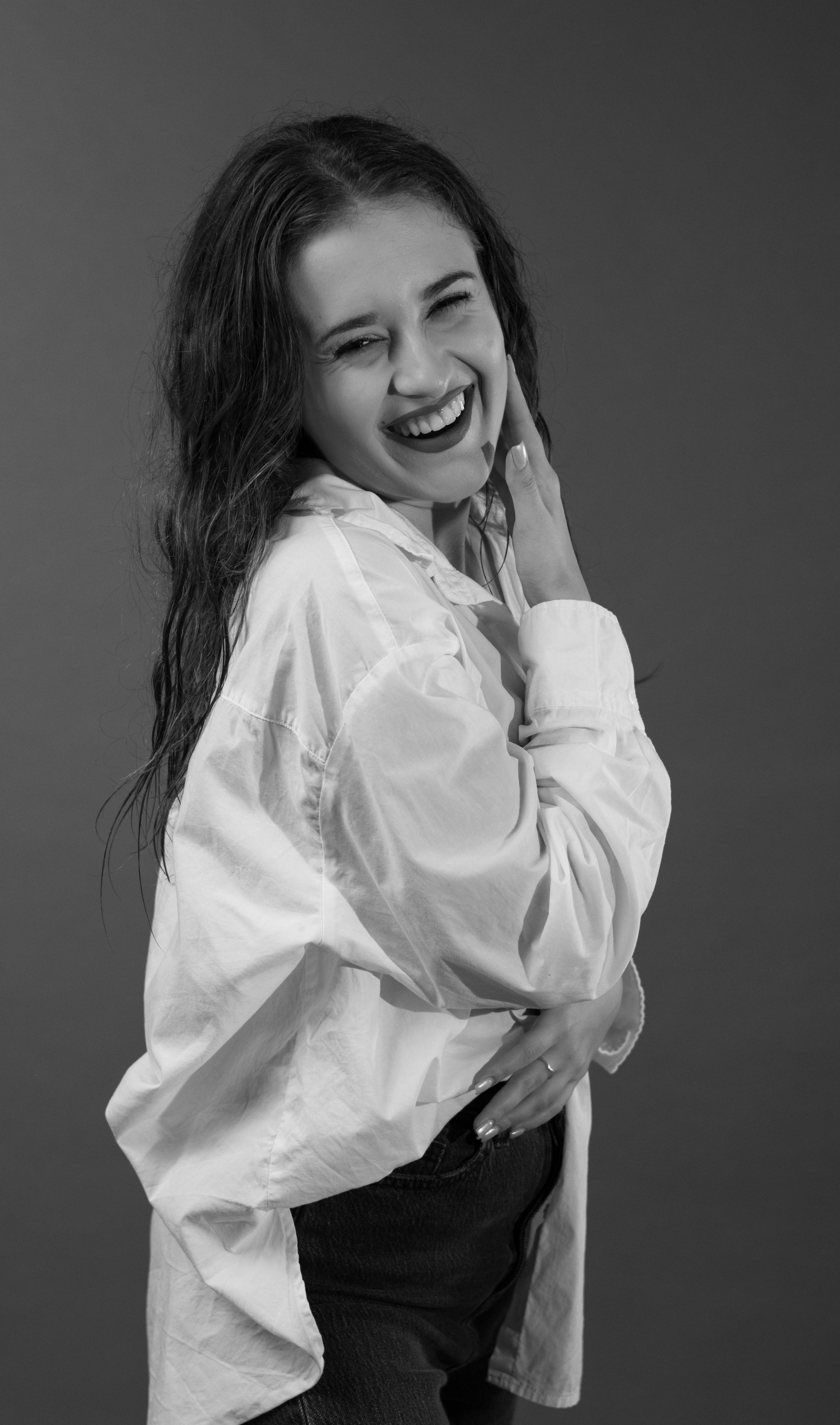 Alexandra. Fotograf si videograf — evenimente si studio