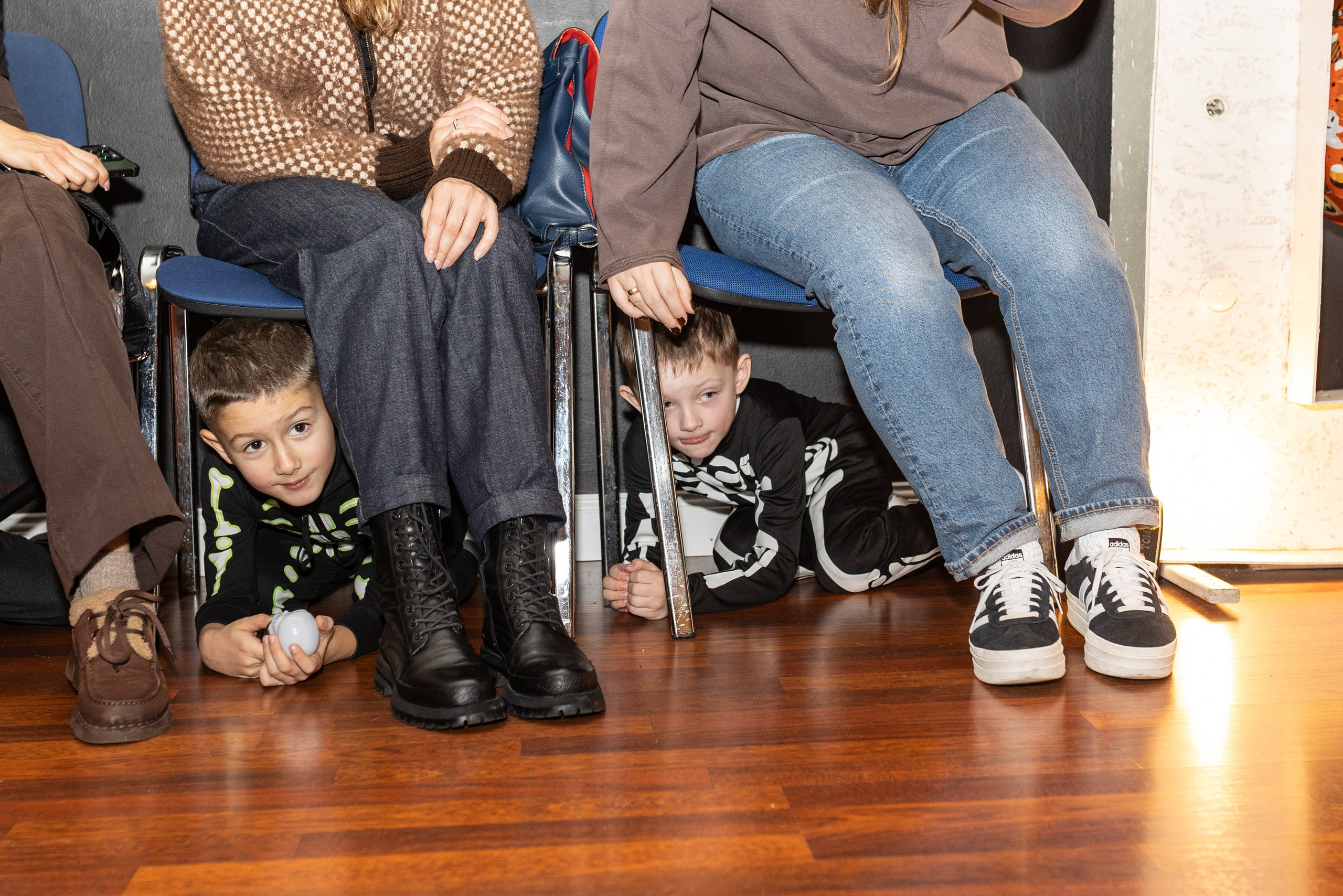 Leo dance studio Helloween 2025. Семейный и детский фотограф в Варшаве Мила Бобровская