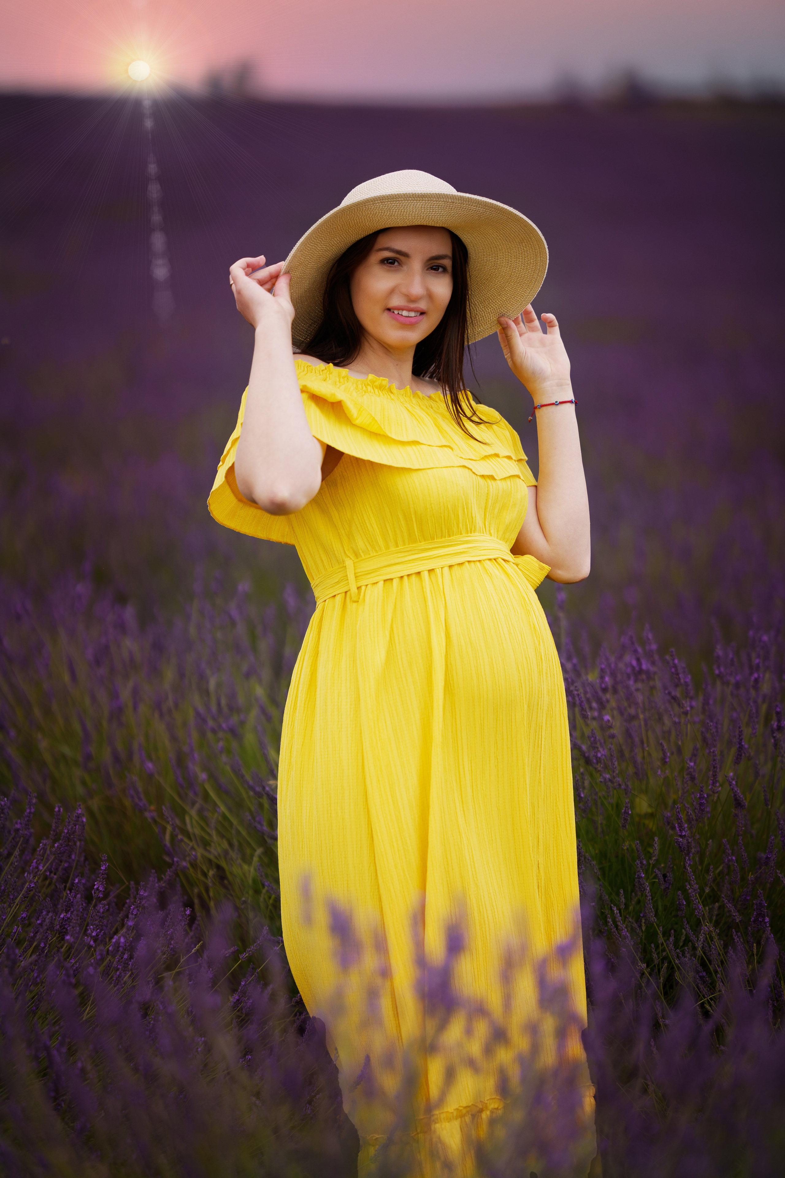 Shooting at sunset in a lavender field. Jelena Upleja children and family photographer in Bognor Regis