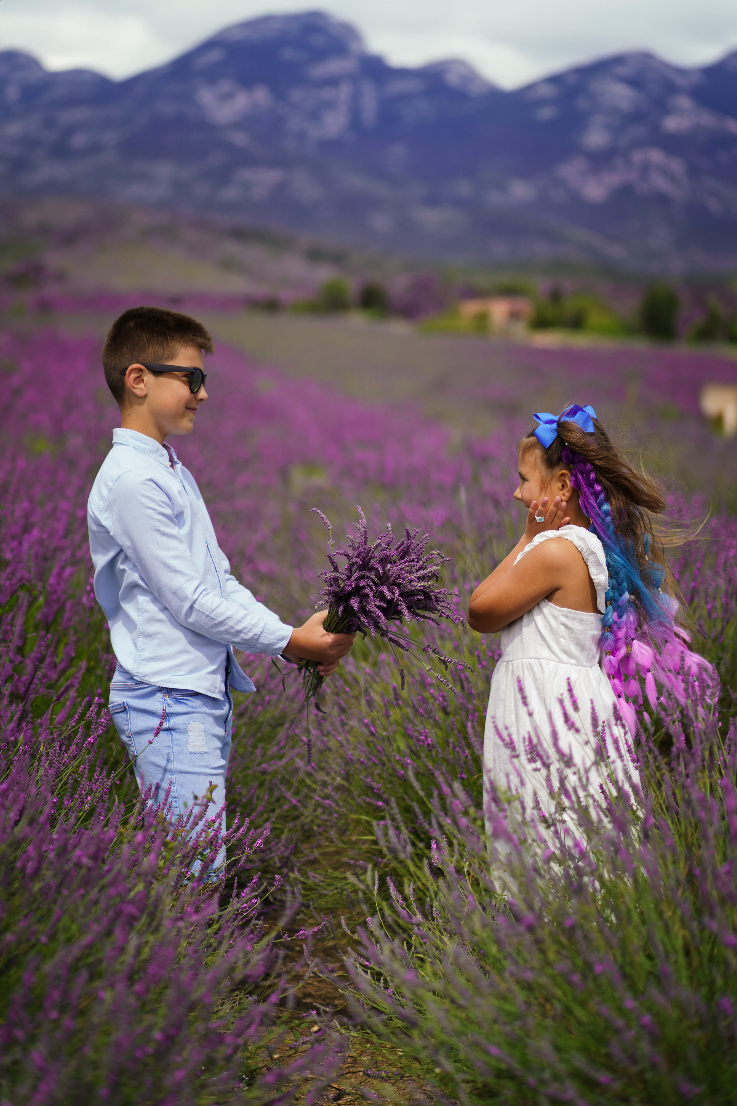 Cute kids in  the lavender field. Jelena Upleja children and family photographer in Bognor Regis