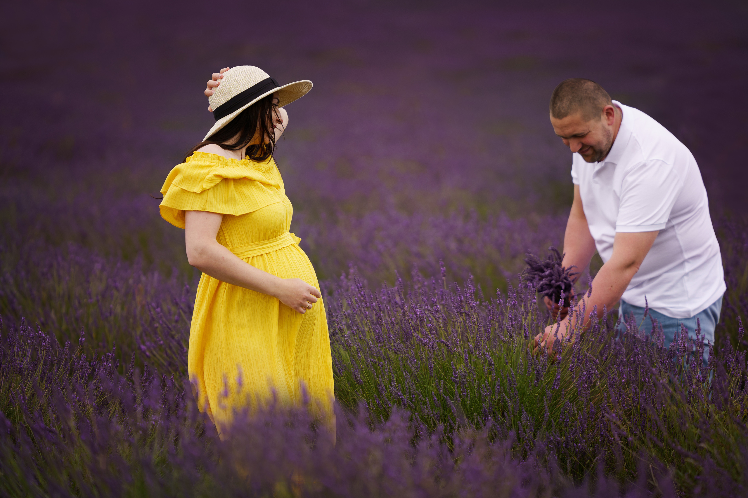 Shooting at sunset in a lavender field. Jelena Upleja children and family photographer in Bognor Regis