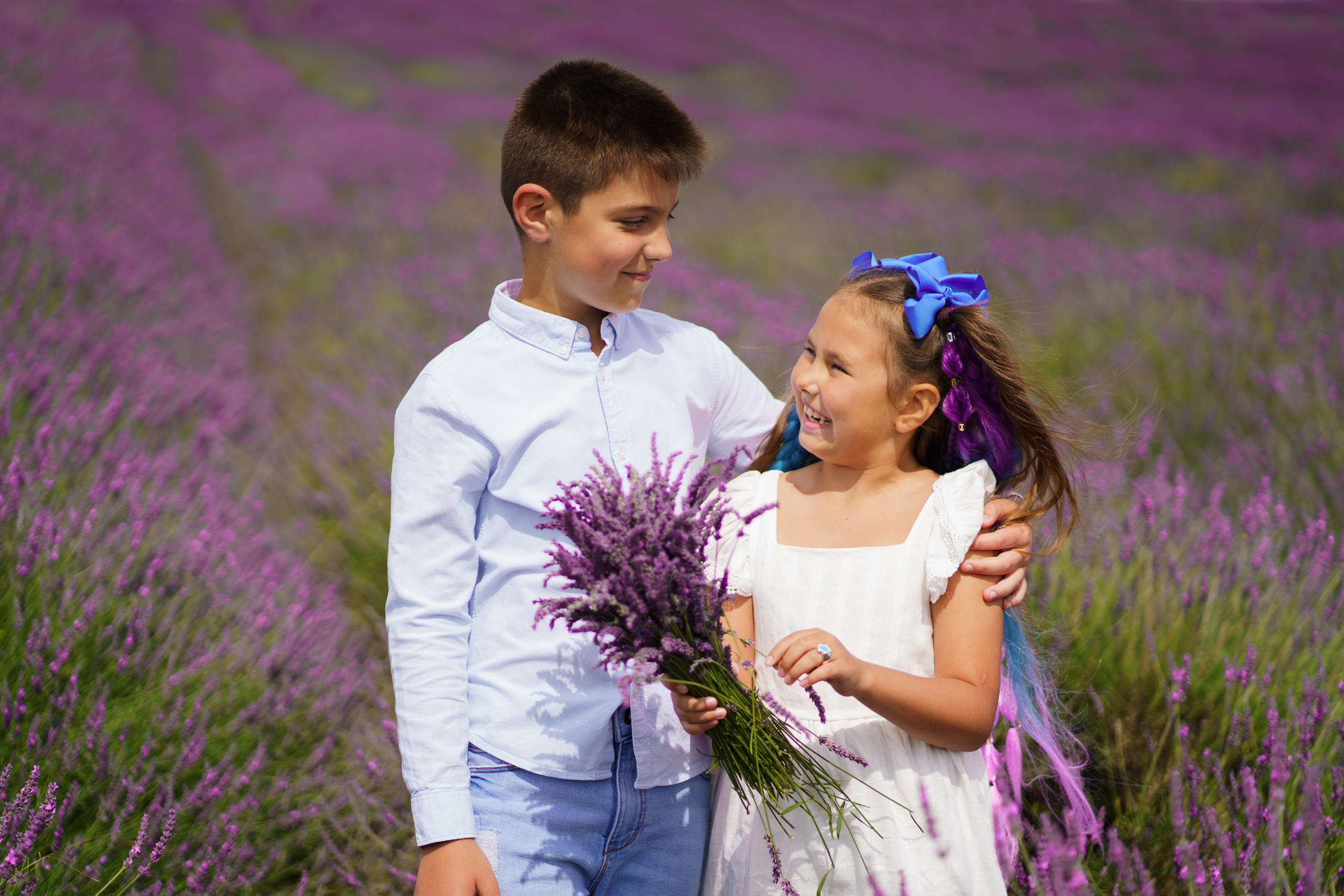 Cute kids in  the lavender field. Jelena Upleja children and family photographer in Bognor Regis