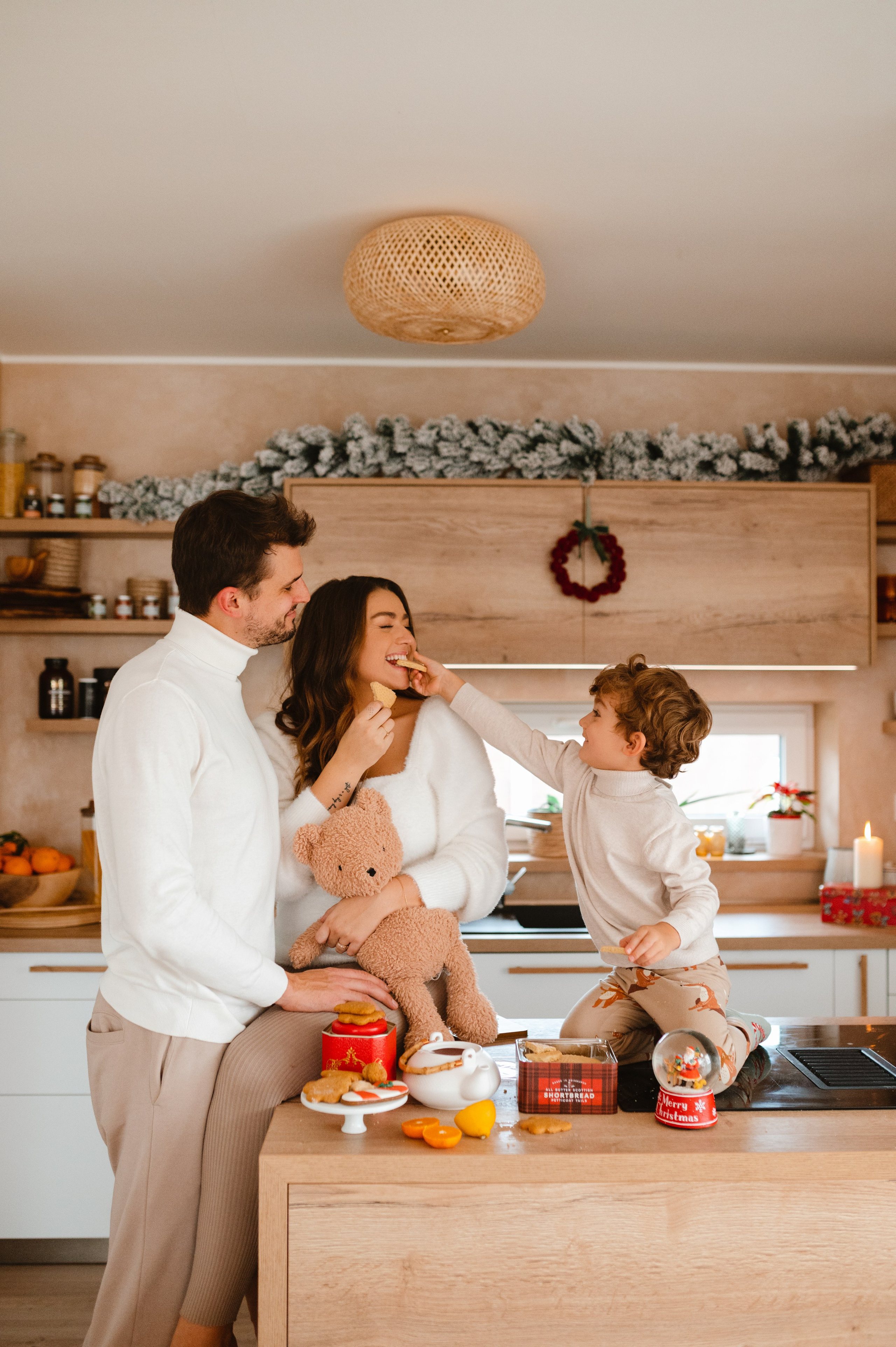 Marek&Katka&Marek. ANNA-MARIA PHOTO CONTENT CREATOR — фотограф, естет, художник і візуальний експерт Instagram у Празі