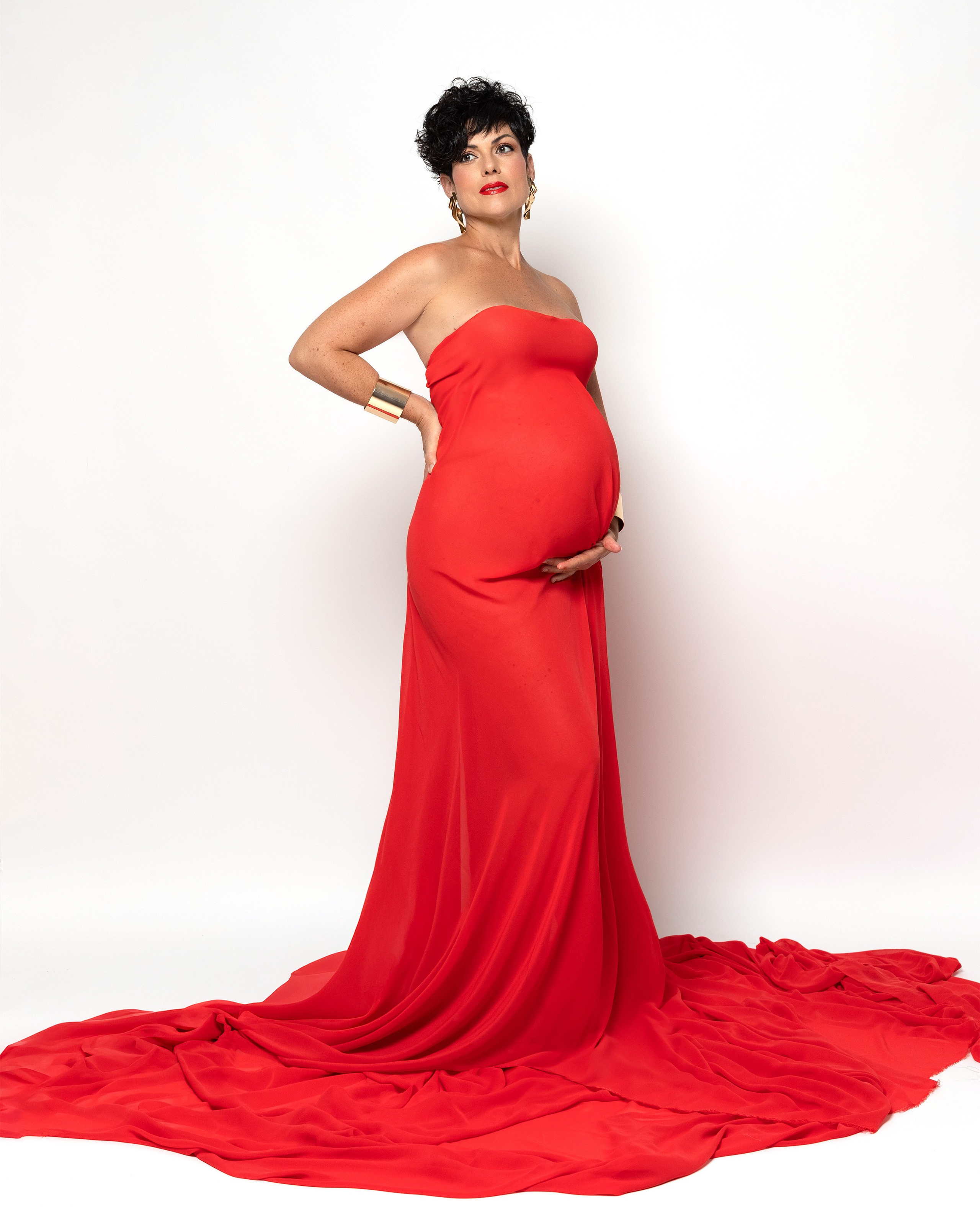 una sesión de fotos ,sesión de fotos para , sesión de fotos Almería , fotografía Almería , fotos premamá ,sesión de fotos embarazo , sesión de fotos Maternidad ,sesión de fotos Embarazo en exteriores , fotos embarazo en la playa . sesión de fotos de embarazo en Estudio, fotografía de retrato Almería ,Estudio de fotografía para embarazadas y maternidad , Estudio Embarazadas fotos , mejor fotógrafo de Embarazo Almería , fotografía Embarazo en Almería 