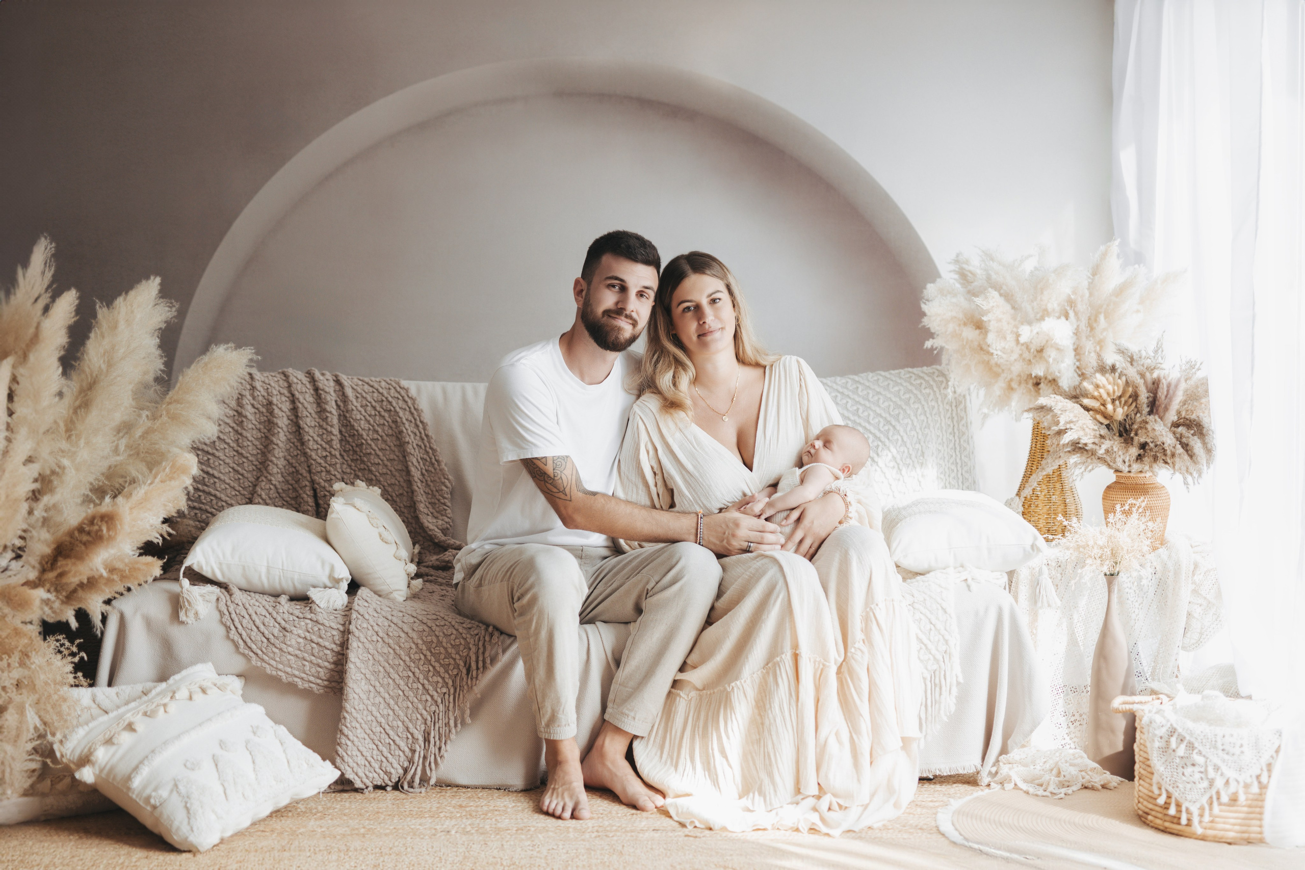 Newborn, kids, family photographer based near Zurich, Switzerland