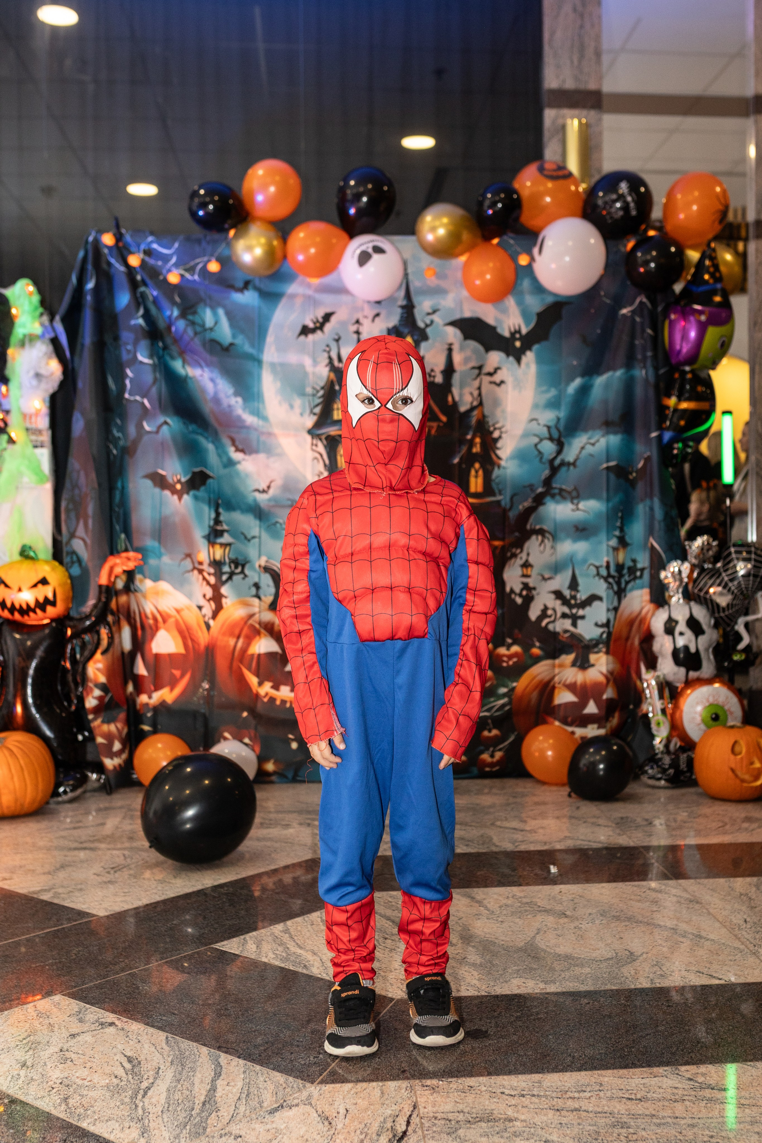 Leo dance studio Helloween 2025. Семейный и детский фотограф в Варшаве Мила Бобровская