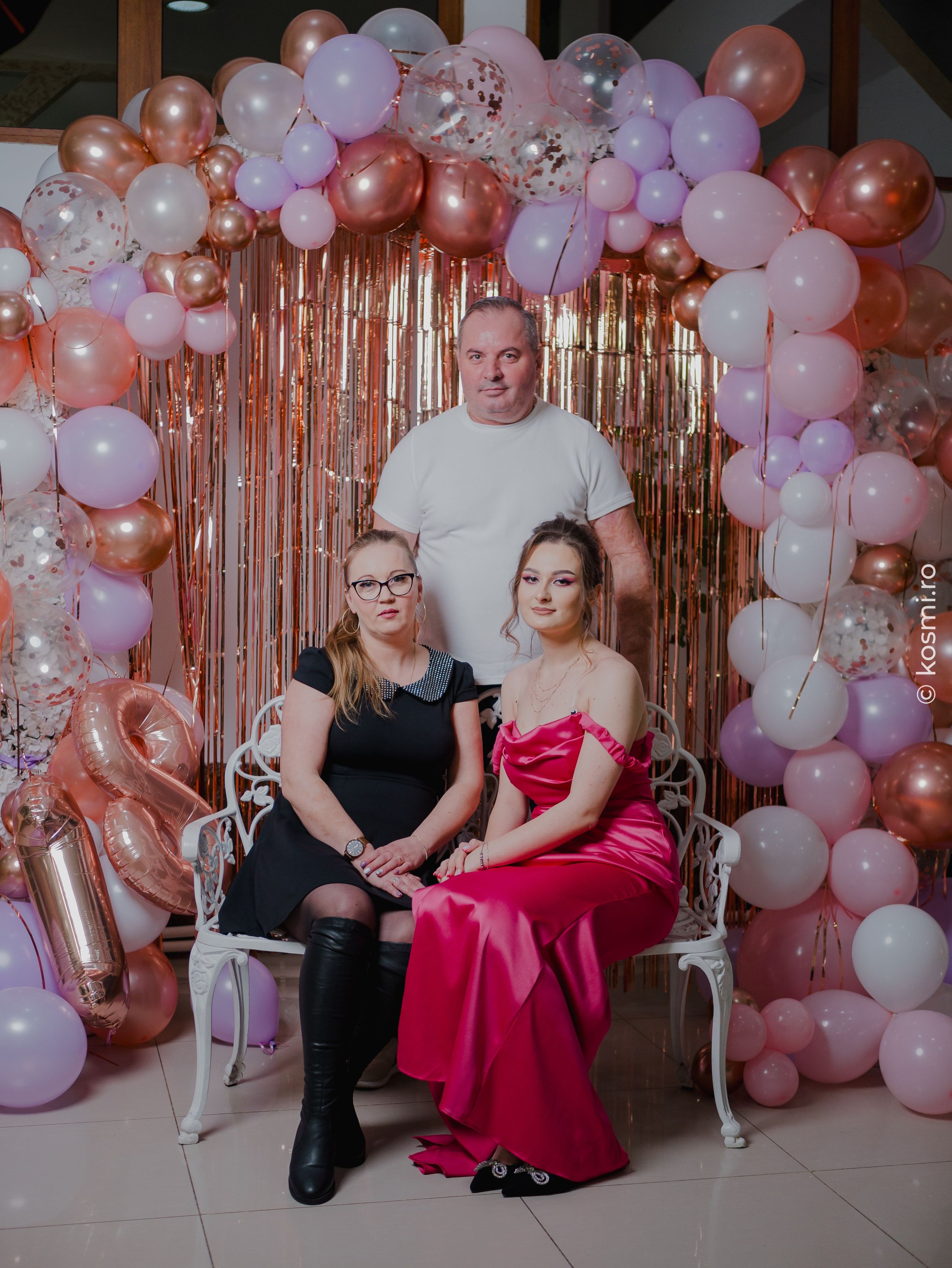 Majorat Andreea. Kosmi