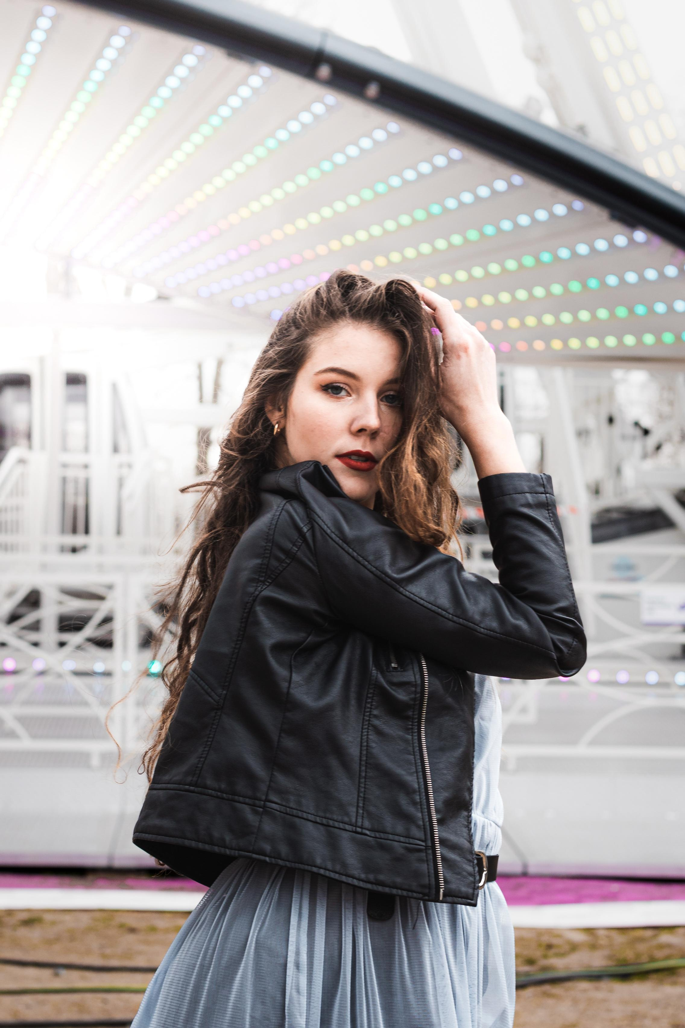 Dana Lišková - Portrétní a brandová fotografka Praha - focení portrétů Praha