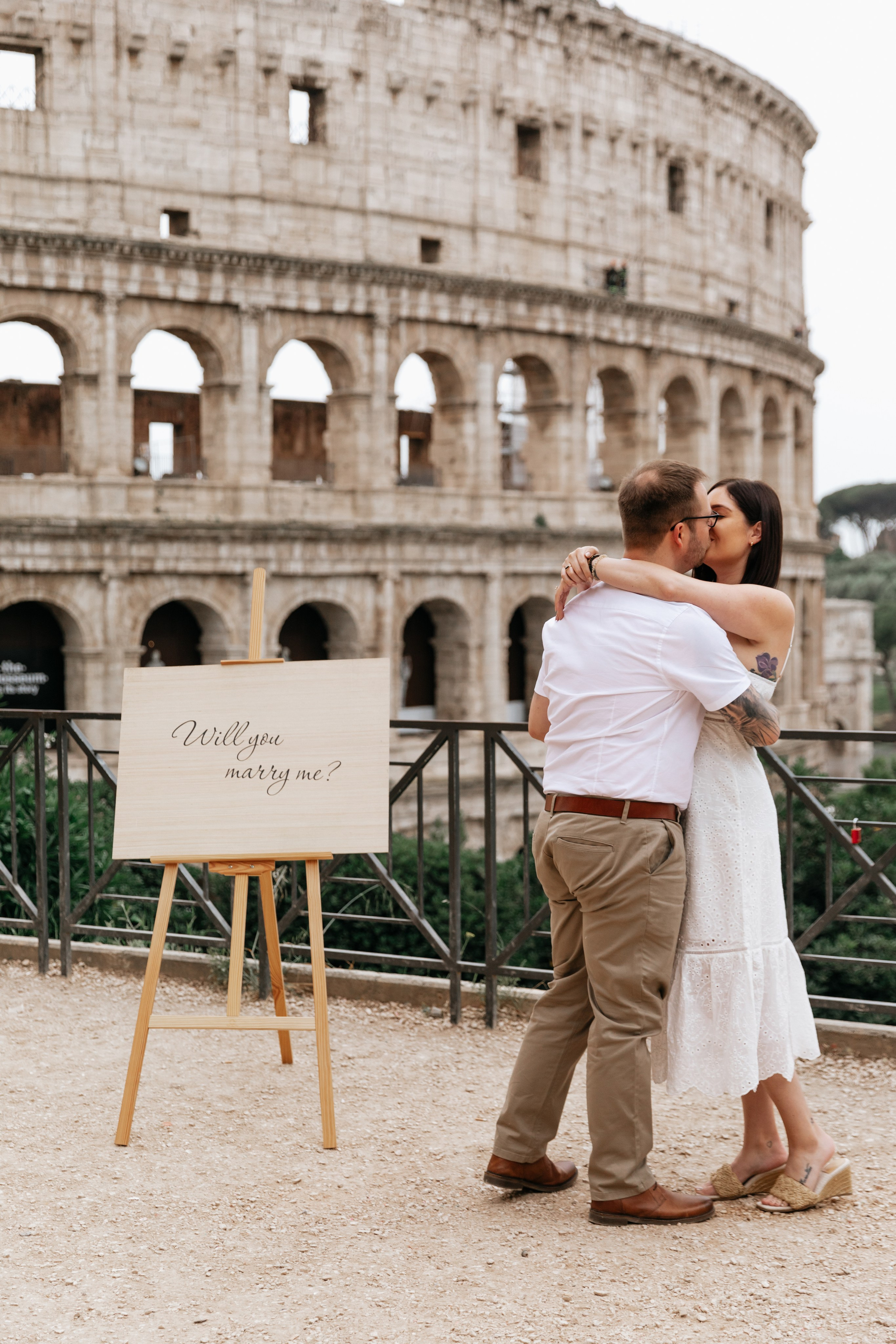 PROPOSAL. Photographer in Rome