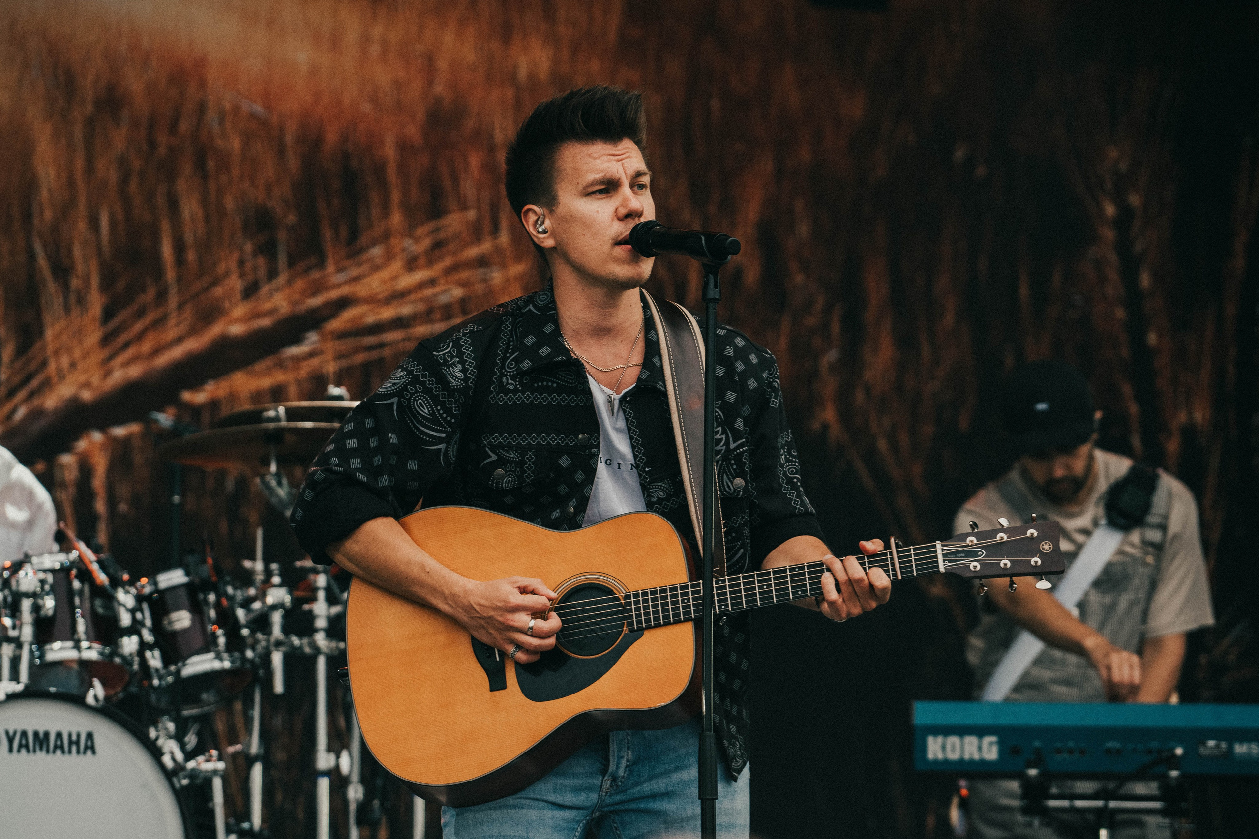 Festarit. VEKE MEDIA