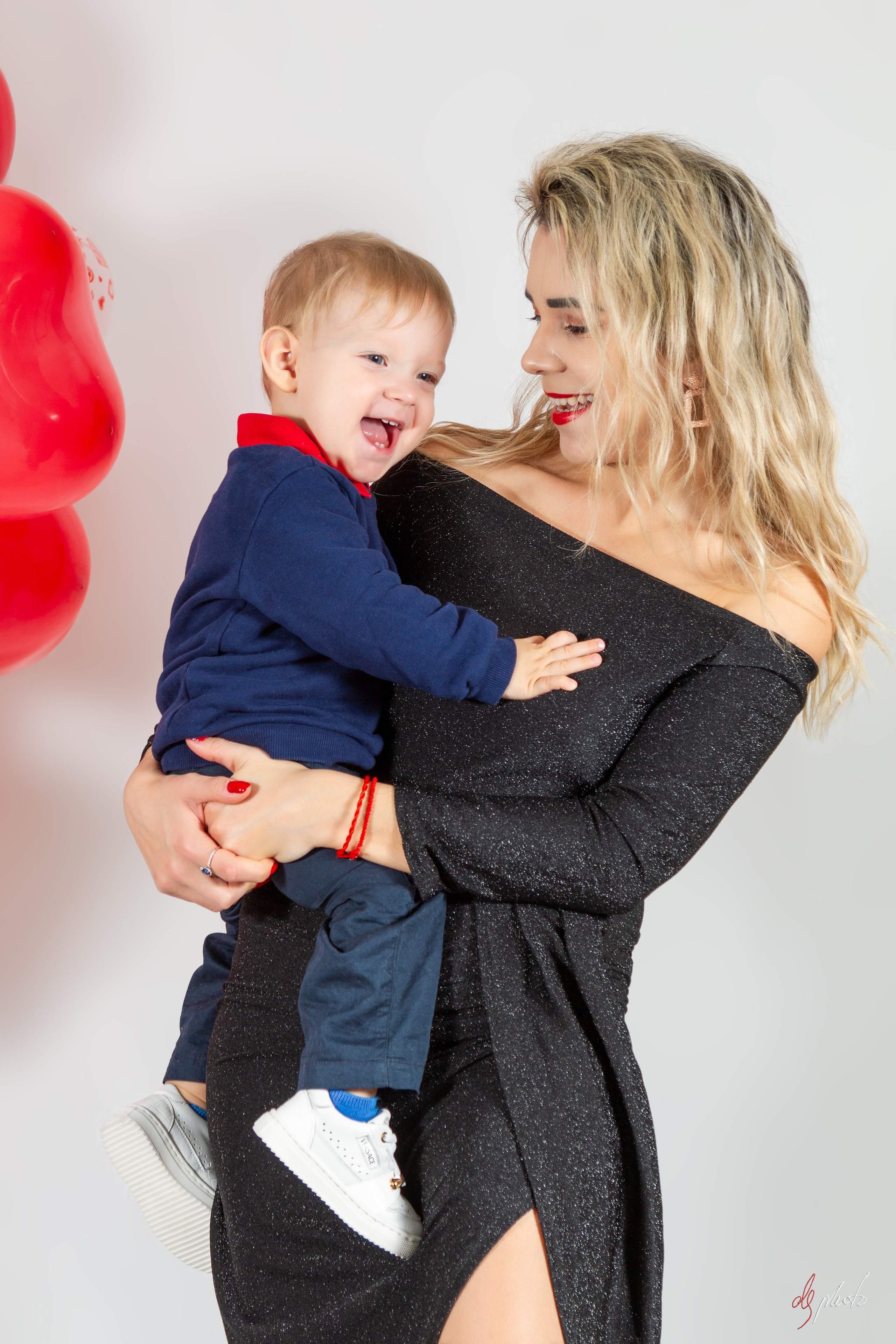 Photographer in Athens Dmitry Shevelev - Family portrait. Athens photographer Dmitry Shevelev — Portfolio