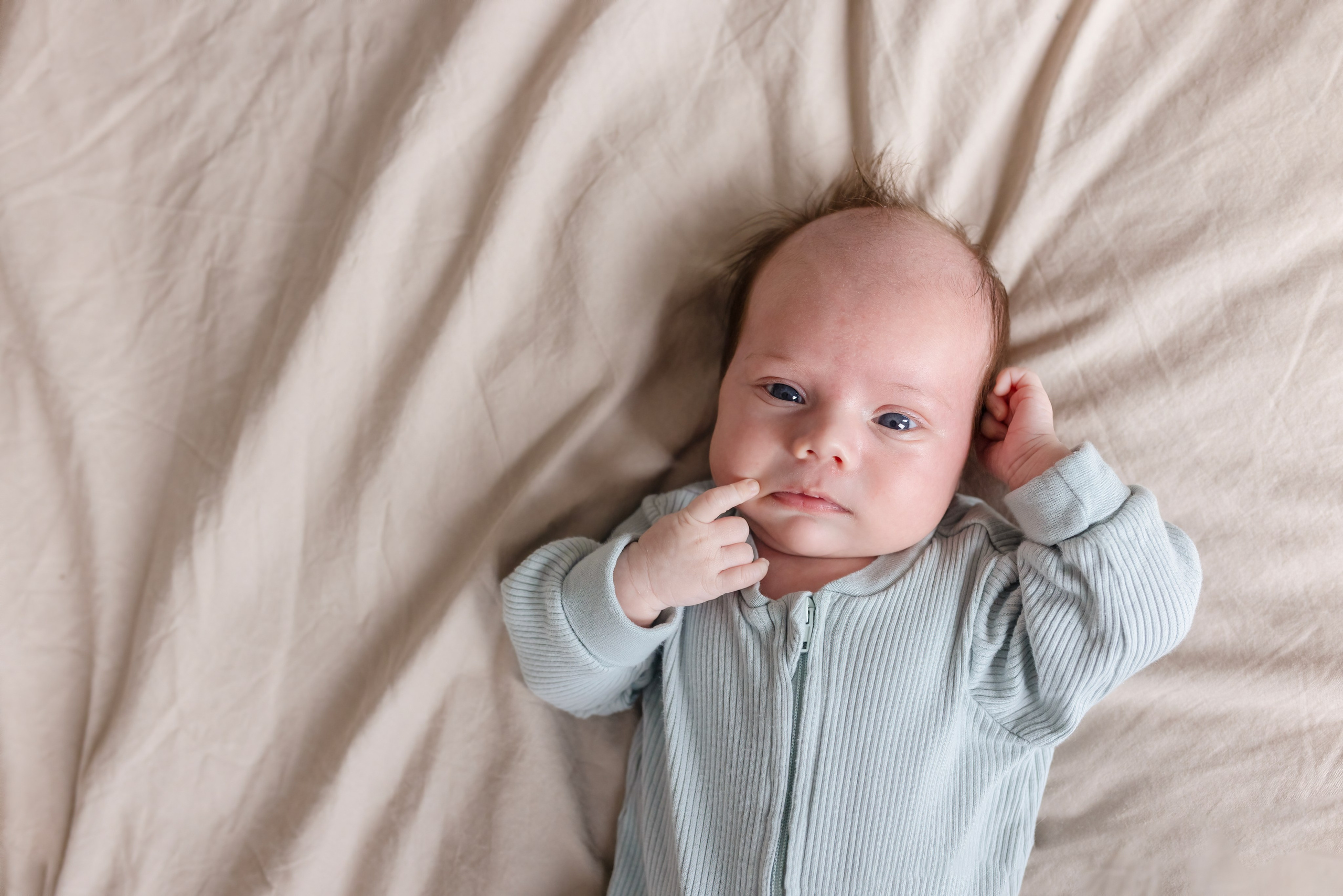 Liefdevolle newborn fotoshoot met Irina Hoek Fotografie