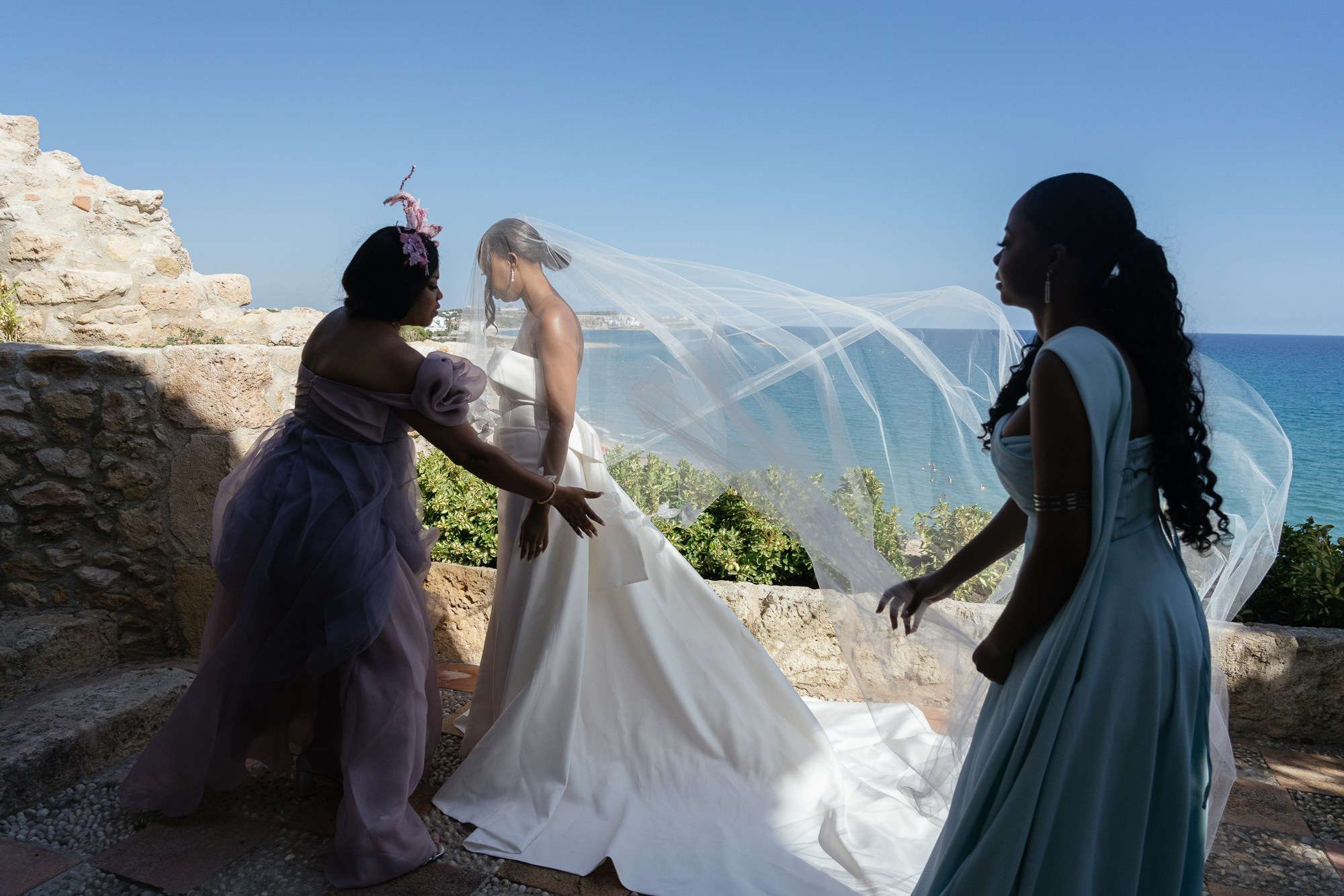 Castillo de tamarit wedding, Spain. Wedding photographer videographer Spain