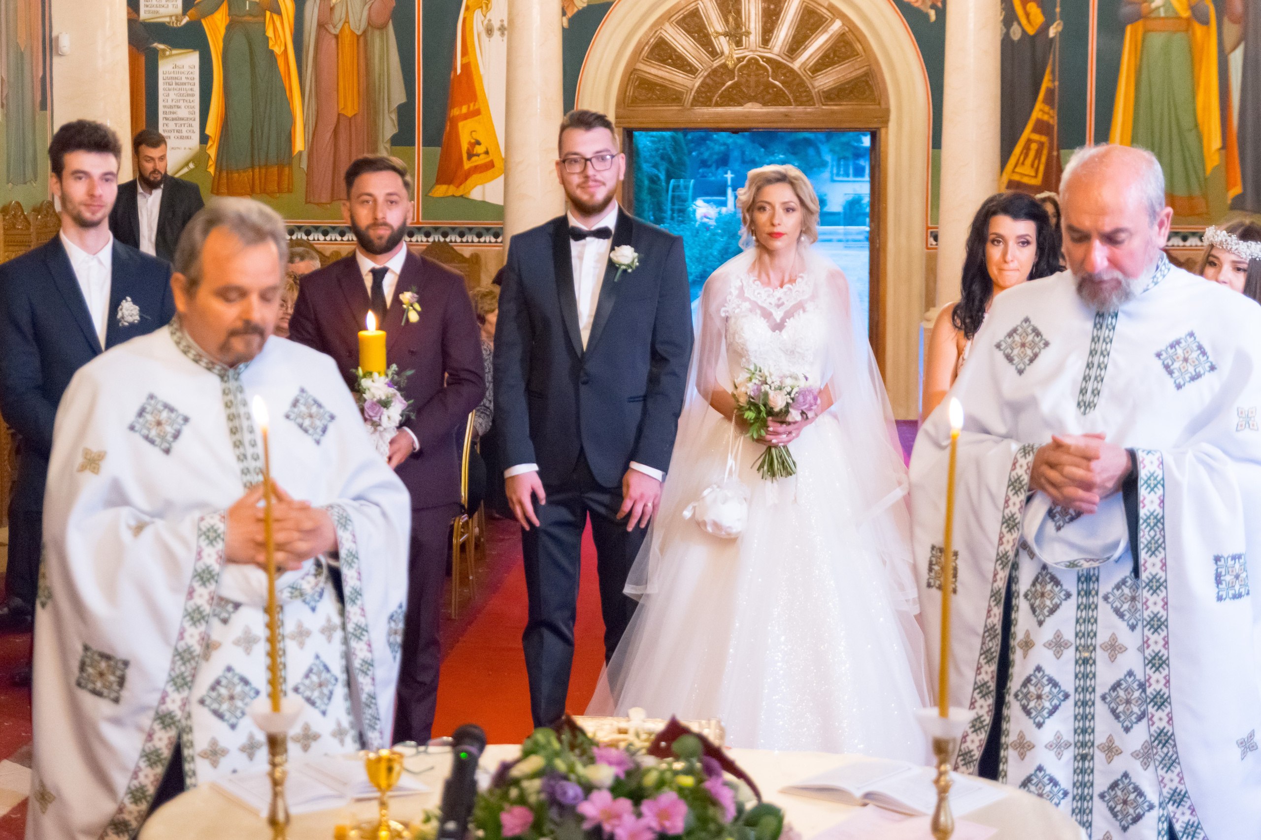 Wedding photographer, Bucharest wedding photographer, photo offer 2024, wedding photo offer, special wedding photographer, wedding photo services, wedding photo-video, Wedding Photo & Video Team - Videographer Bucharest, Team: wedding photographer & videographer, wedding photographer offer , free dates, portrait photographer, bride, wedding dress, jewelry photographer