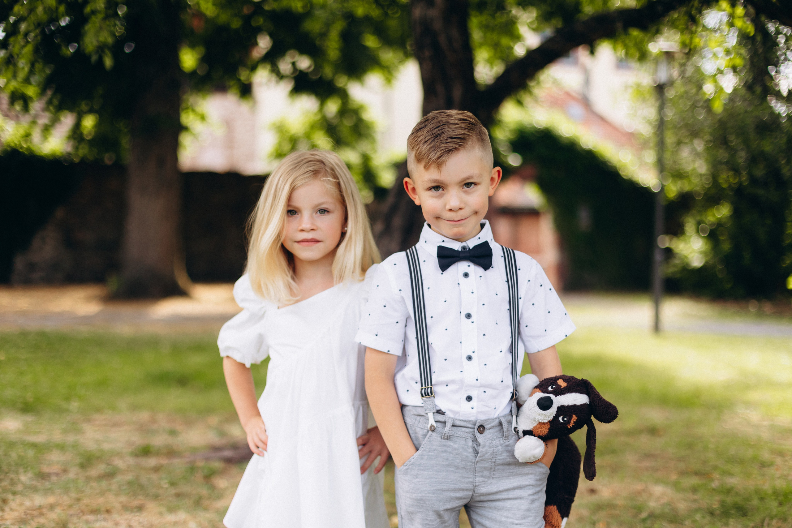 Pretty Family. Wedding and Family Photograph