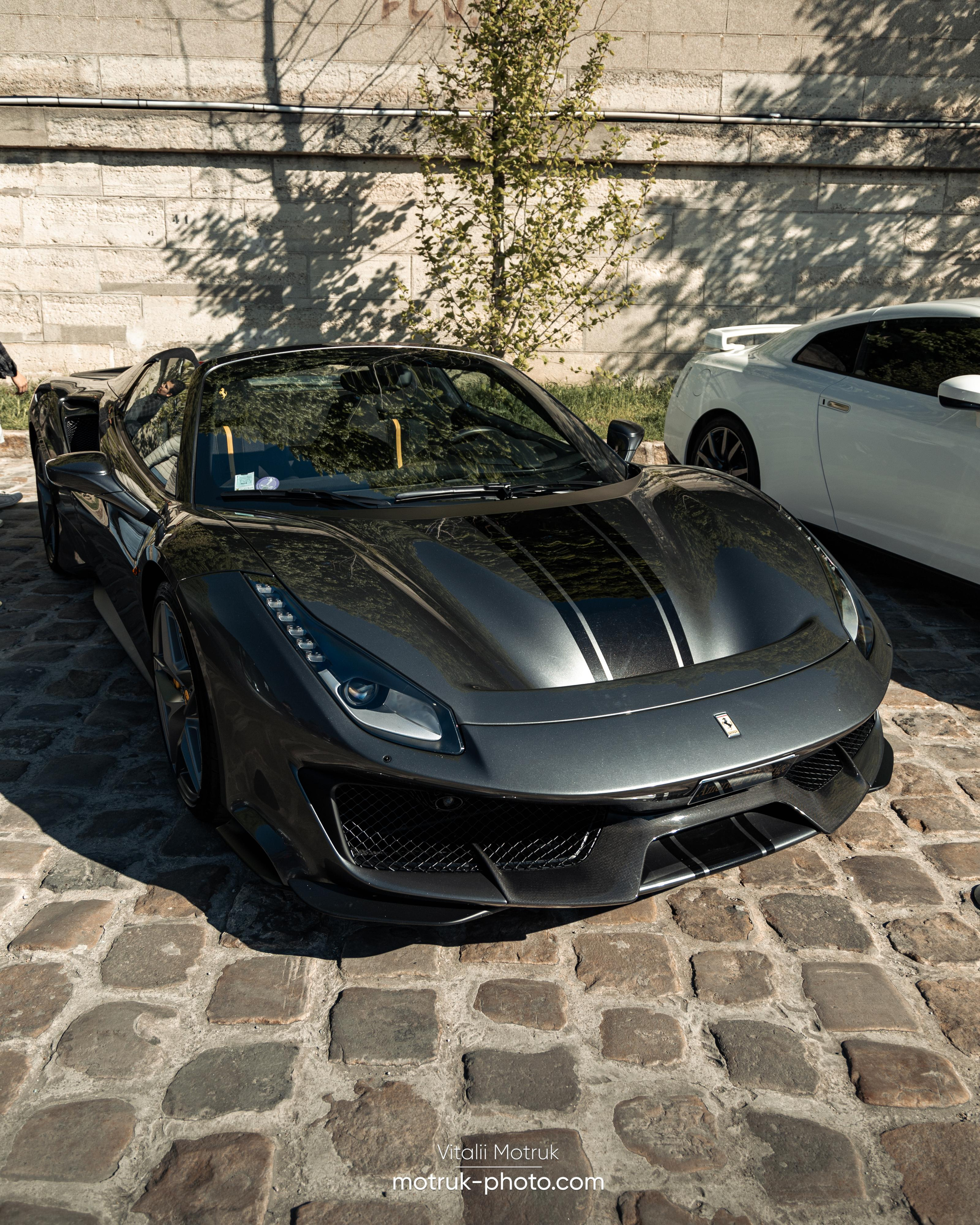 Bateaux Mouches 17 avril. Photographer in Paris — Vitalii Motruk