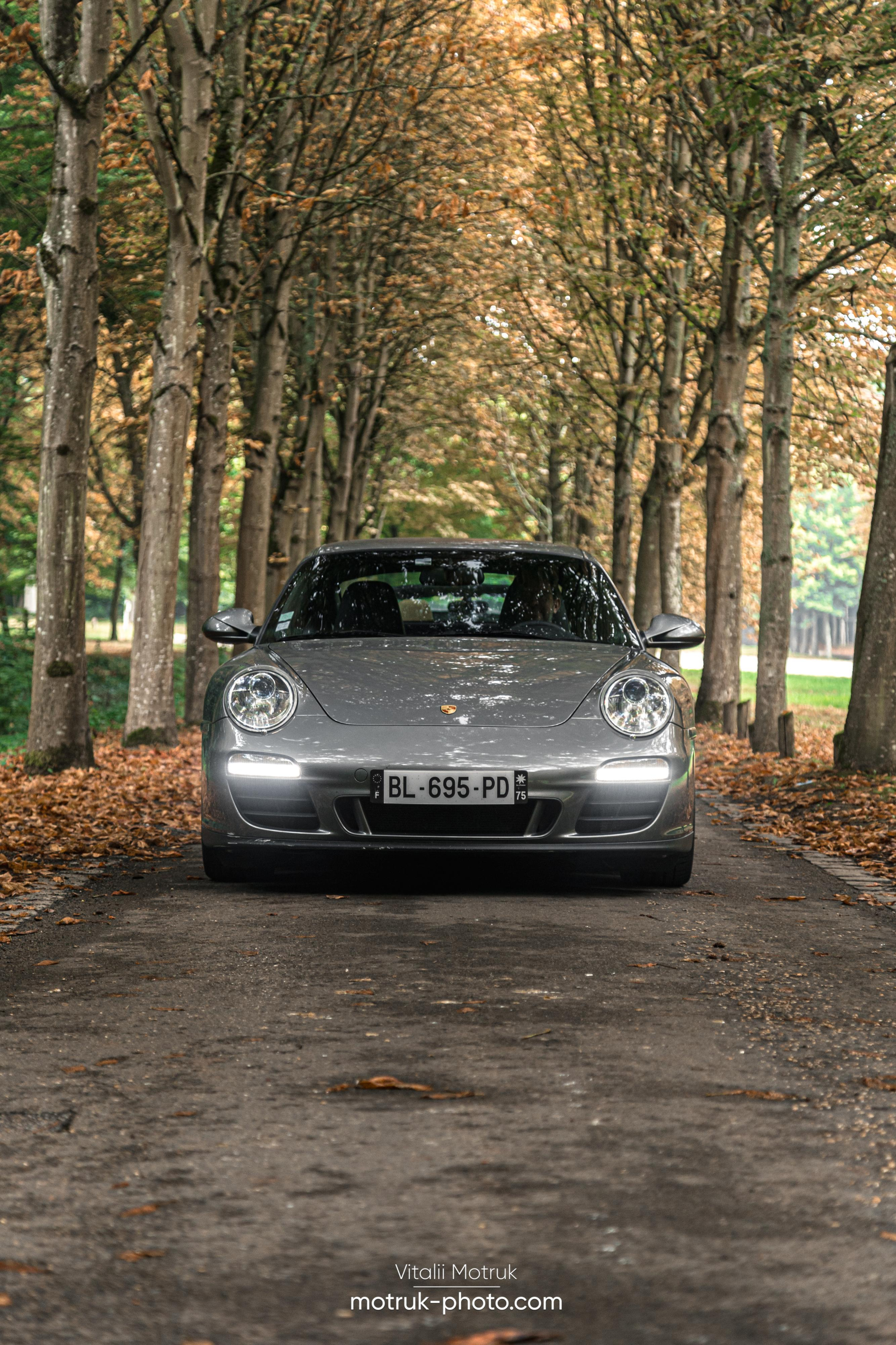 3 Porsches. Photographer in Paris — Vitalii Motruk