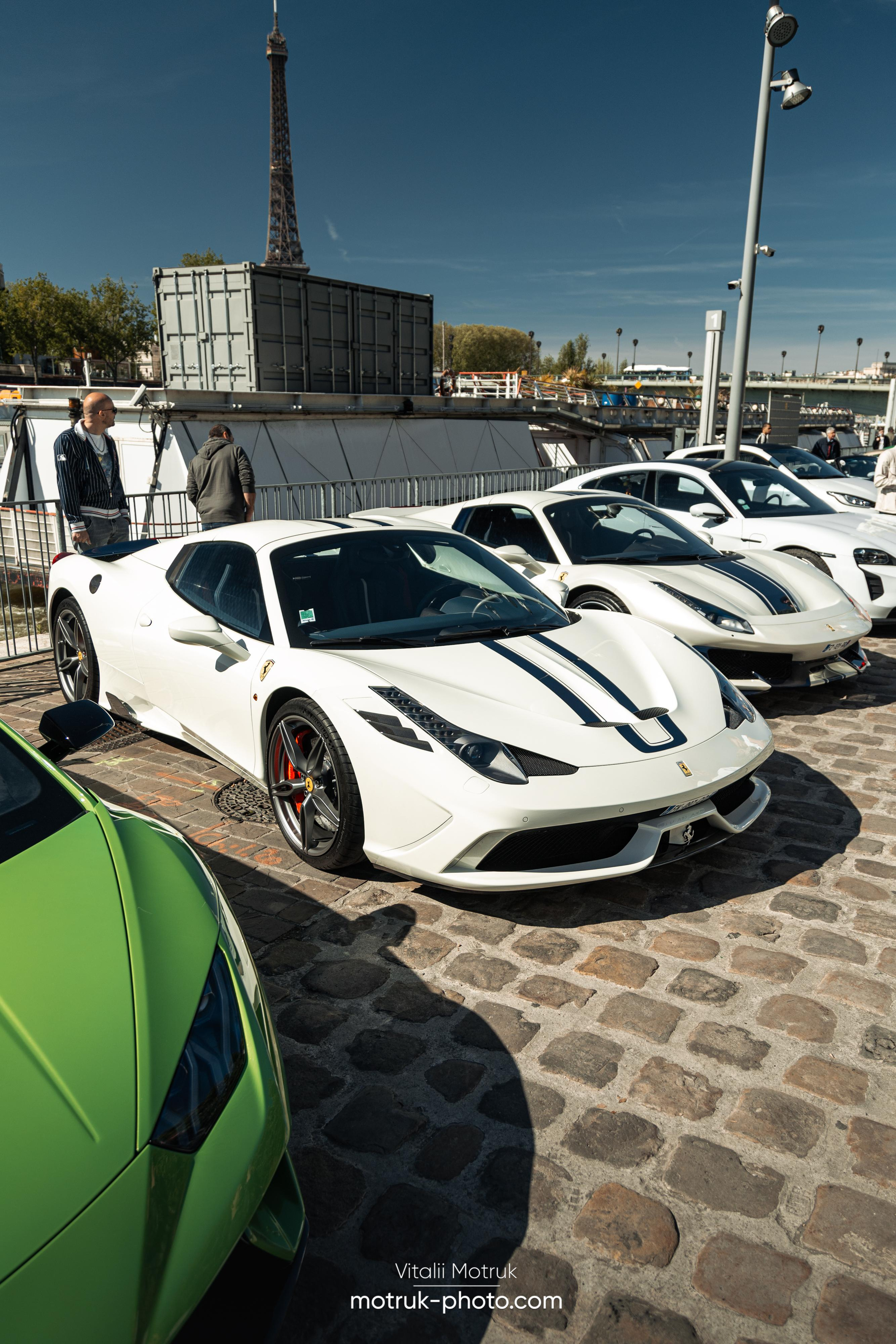 Bateaux Mouches 17 avril. Photographer in Paris — Vitalii Motruk