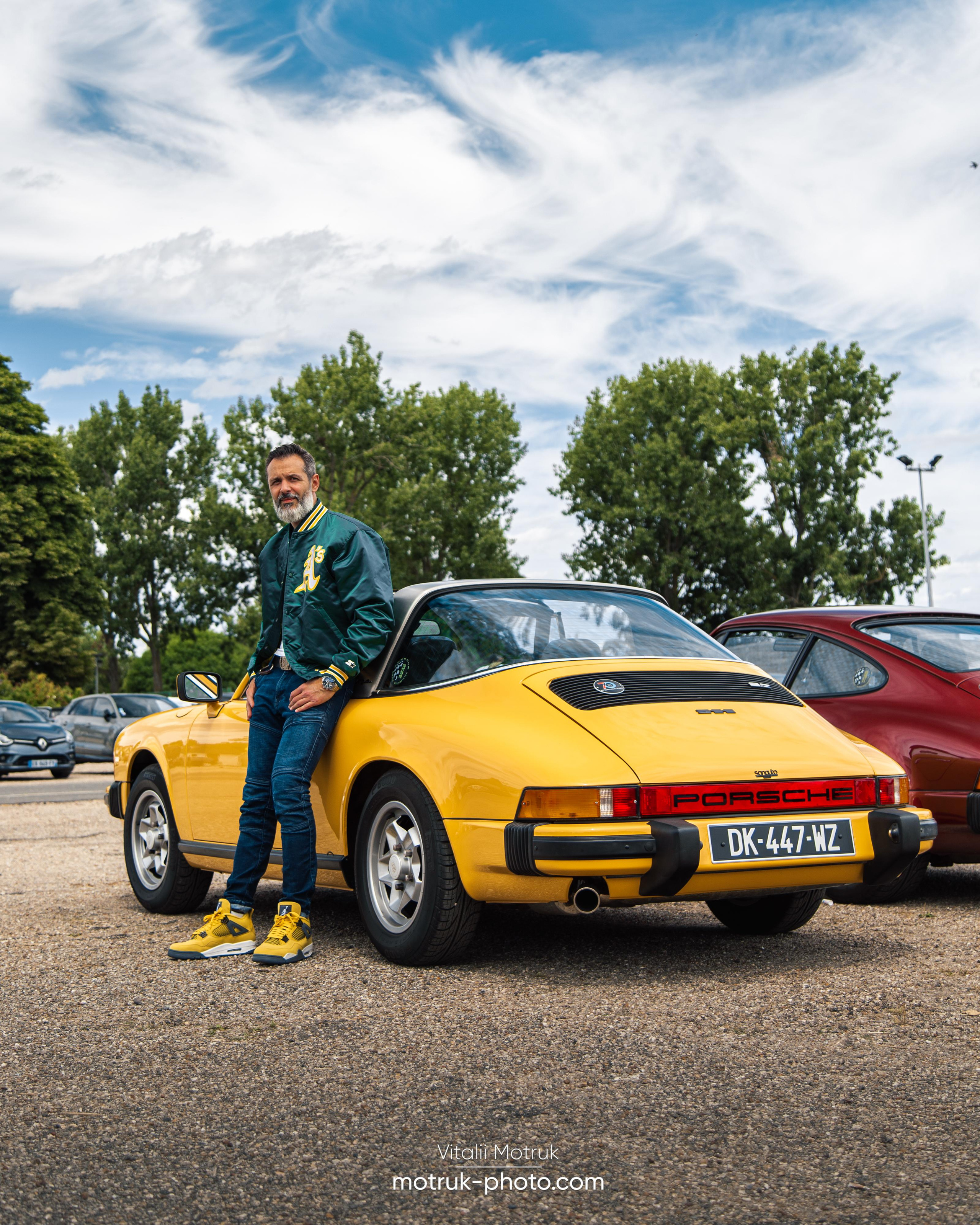 Cars and Coffee. Photographe de voitures à Paris — Vitalii Motruk