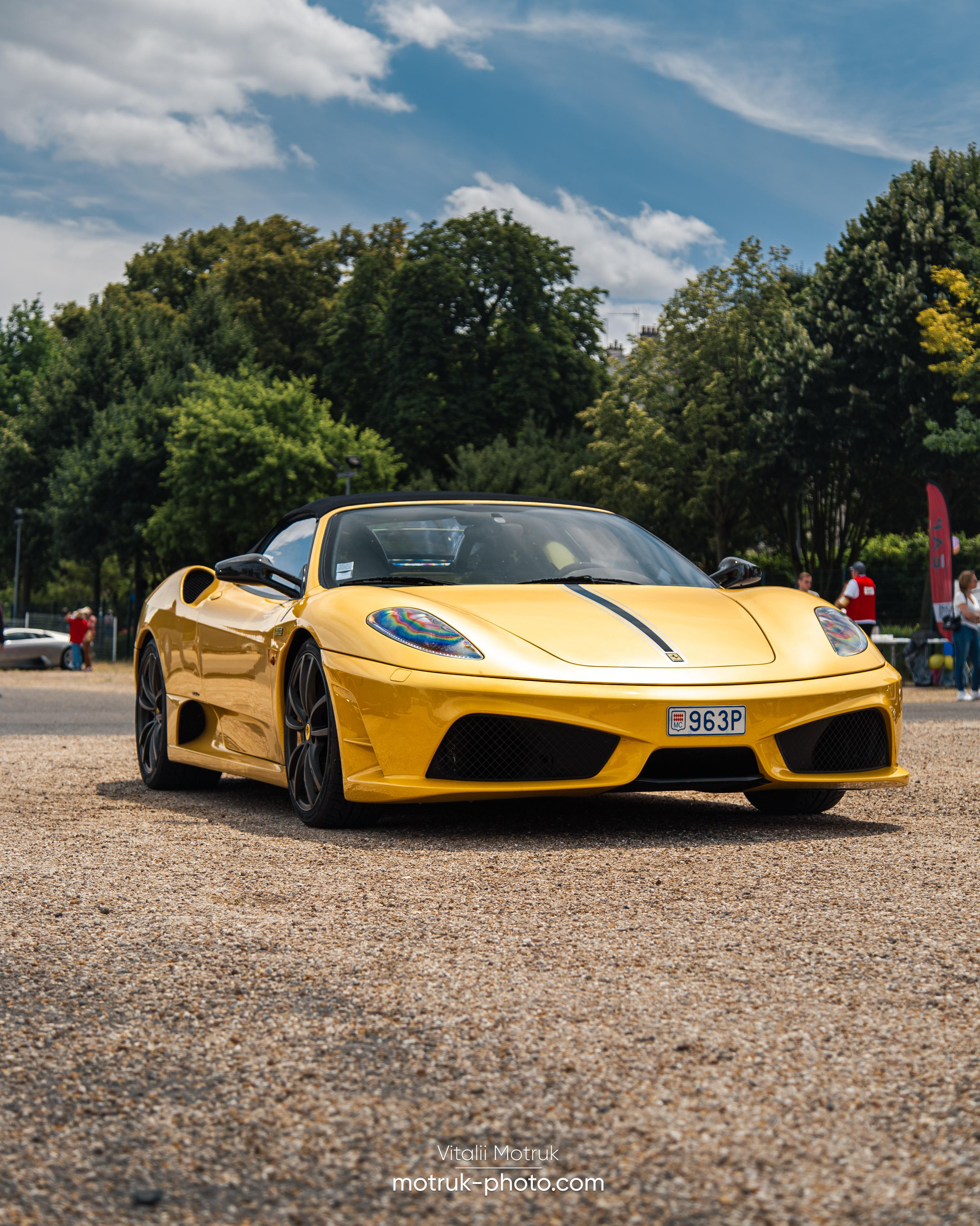 Cars and Coffee. Photographe de voitures à Paris — Vitalii Motruk