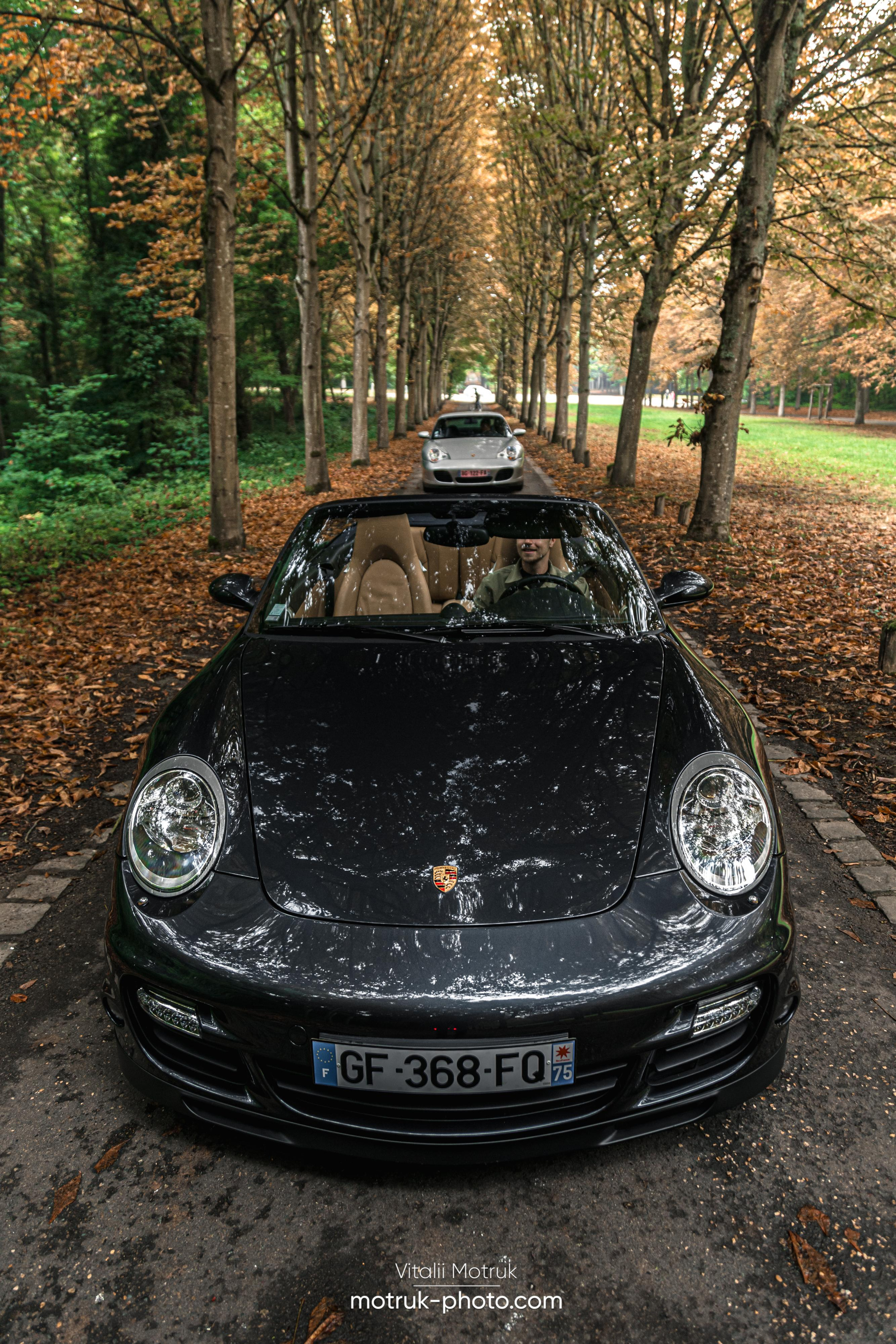 3 Porsches. Photographer in Paris — Vitalii Motruk