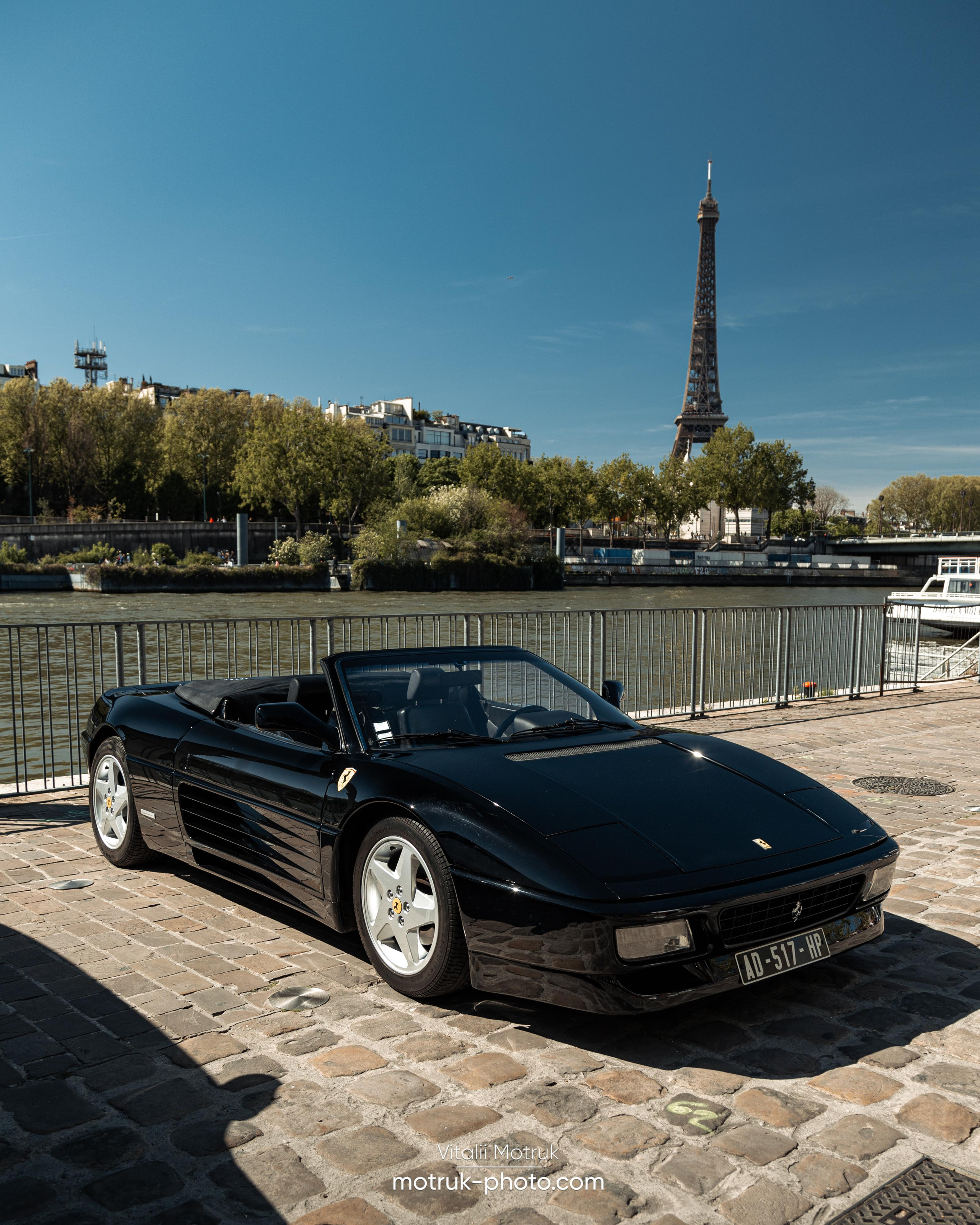 Bateaux Mouches 17 avril. Photographer in Paris — Vitalii Motruk