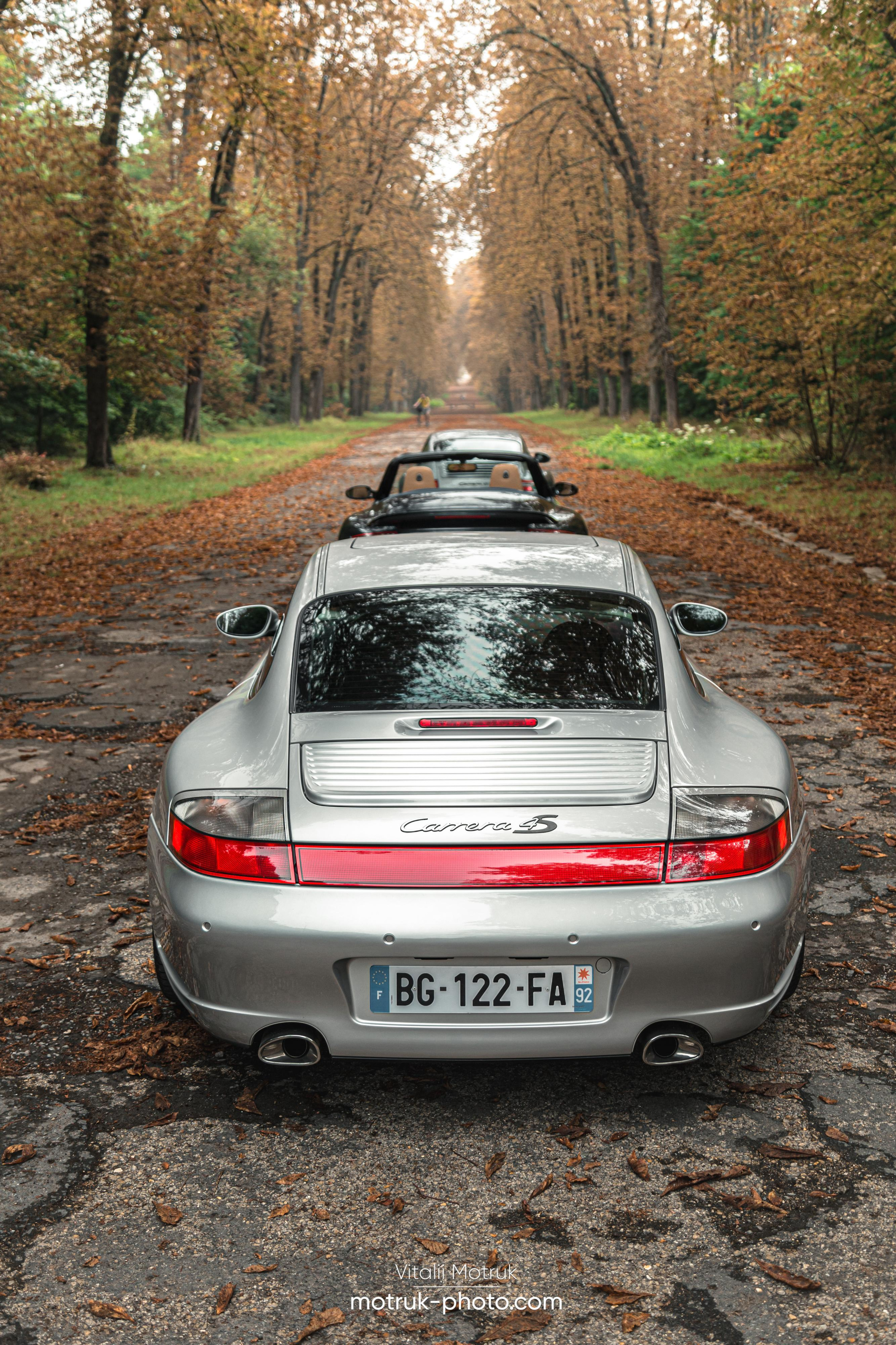 3 Porsches. Photographer in Paris — Vitalii Motruk