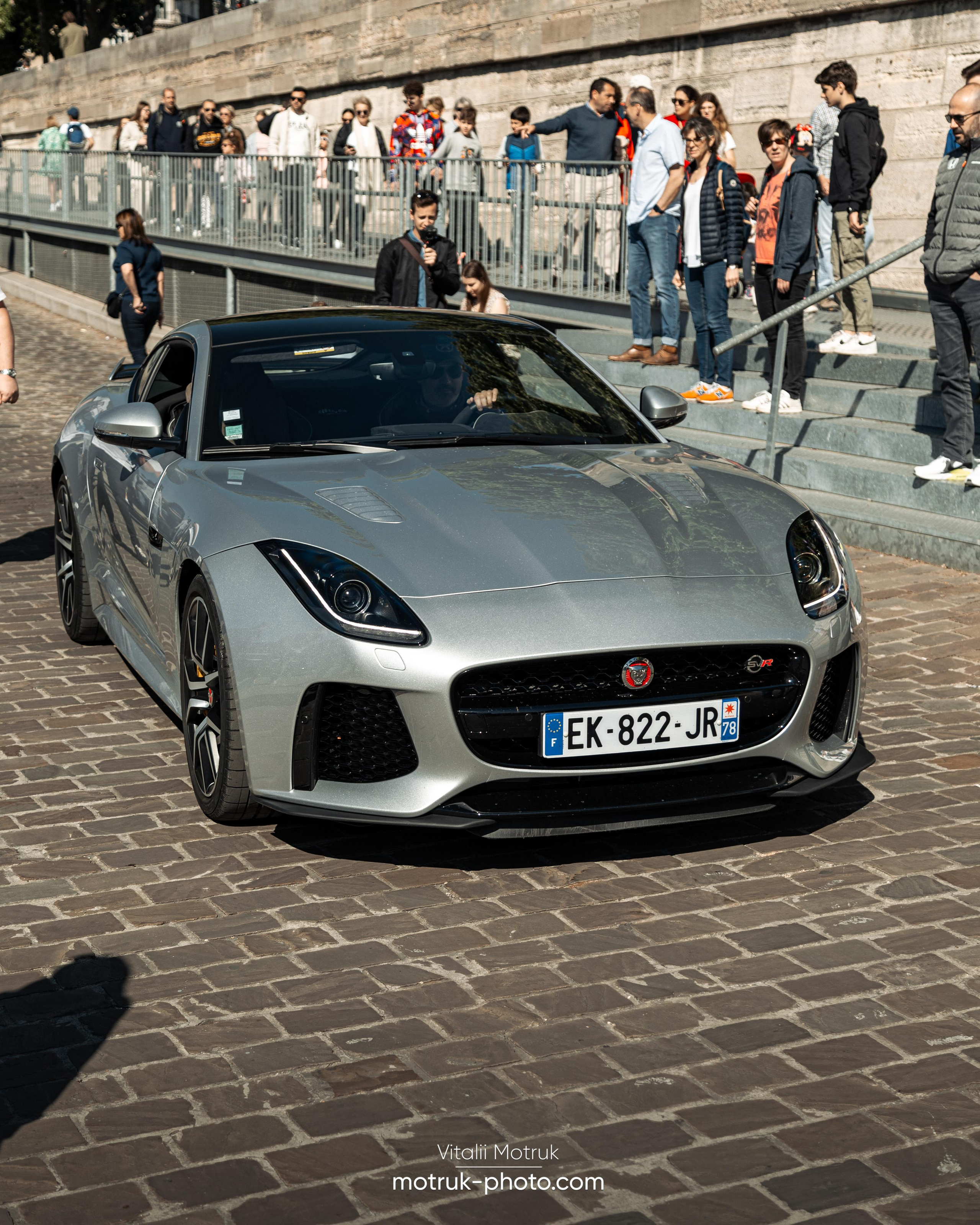 Bateaux Mouches 17 avril. Photographer in Paris — Vitalii Motruk