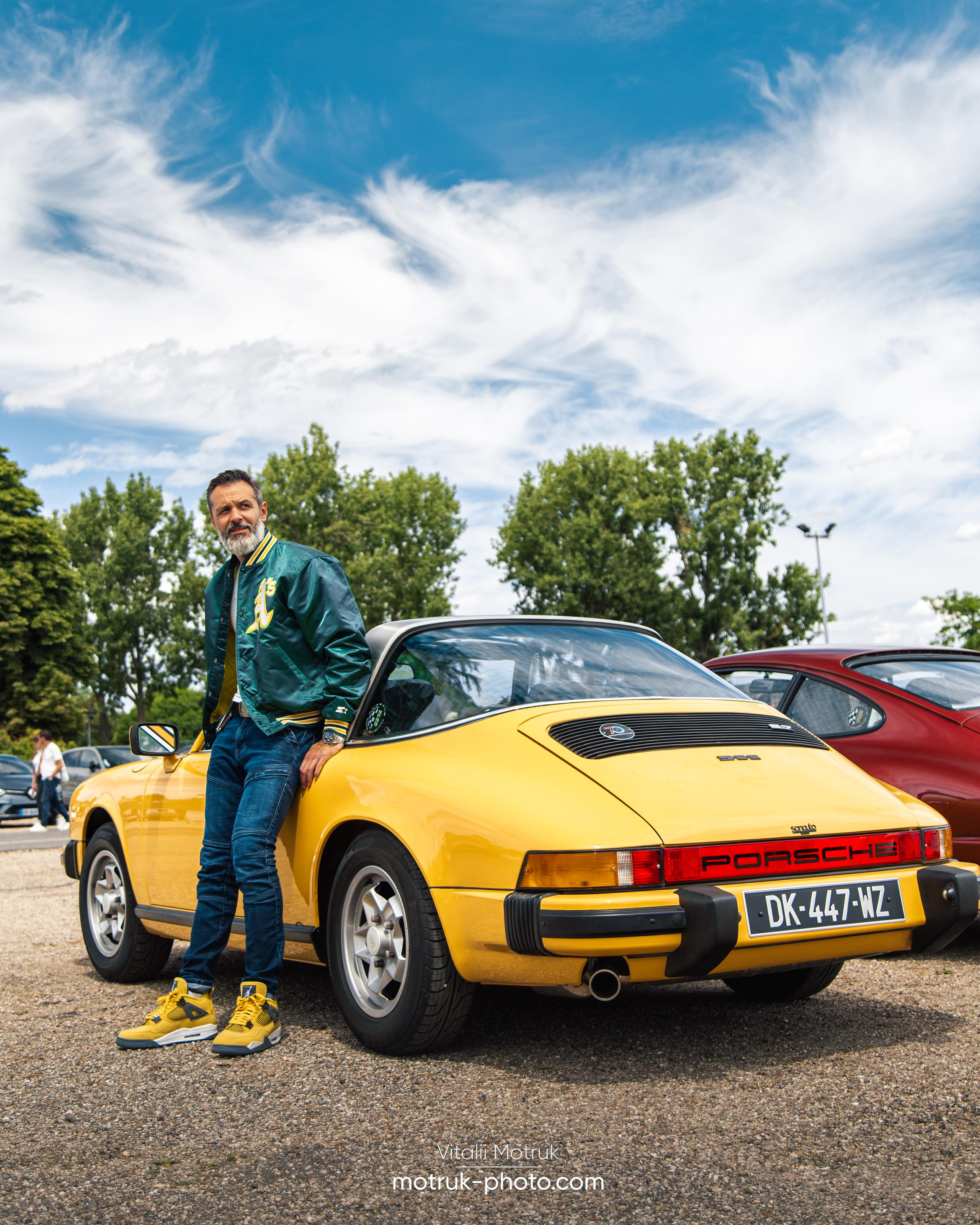 Cars and Coffee. Photographe de voitures à Paris — Vitalii Motruk