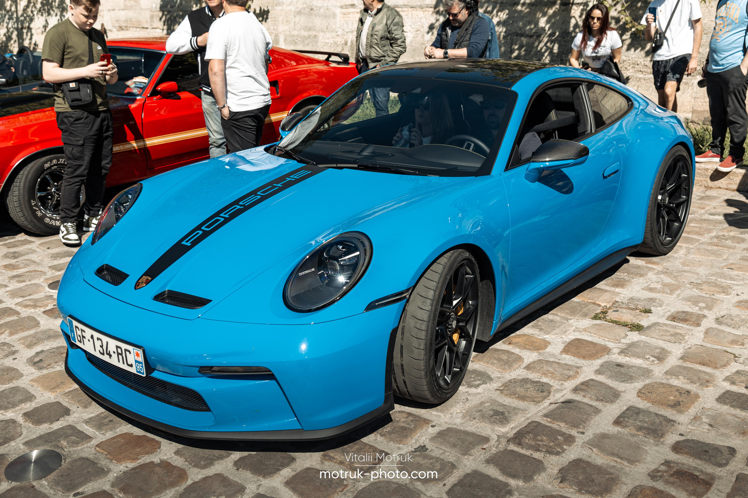 Bateaux Mouches 17 avril. Photographer in Paris — Vitalii Motruk
