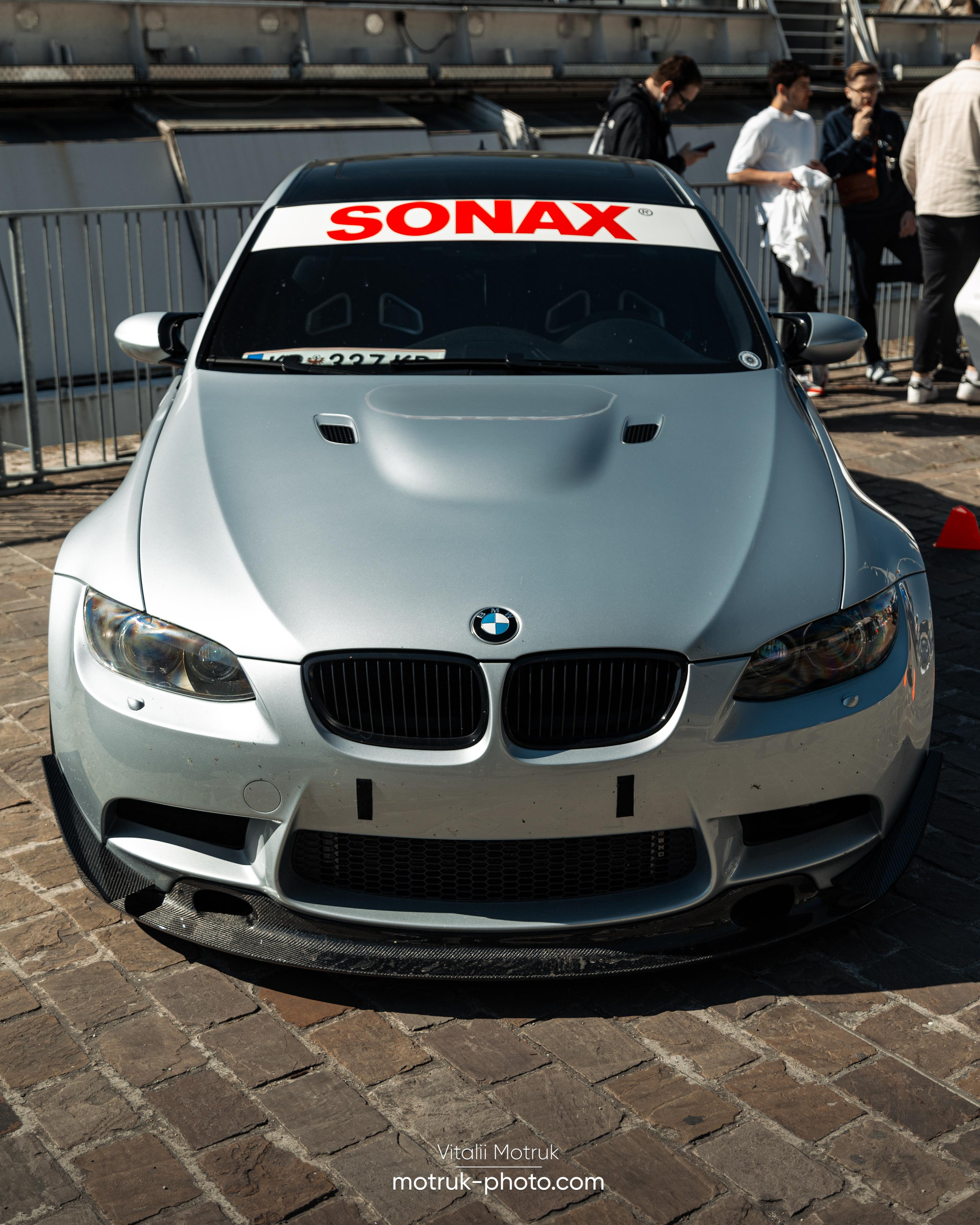 Bateaux Mouches 17 avril. Photographer in Paris — Vitalii Motruk
