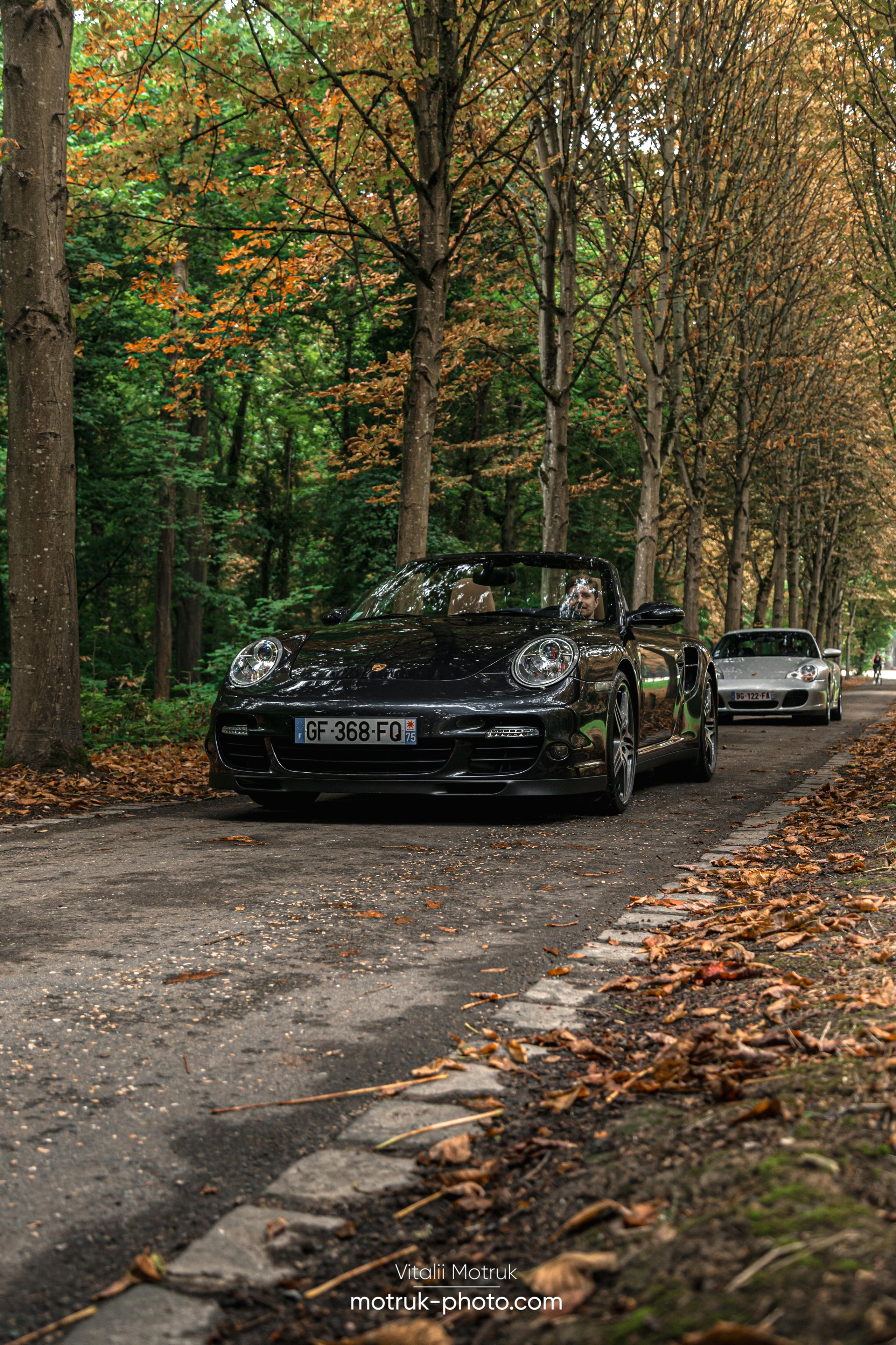 3 Porsches. Photographer in Paris — Vitalii Motruk