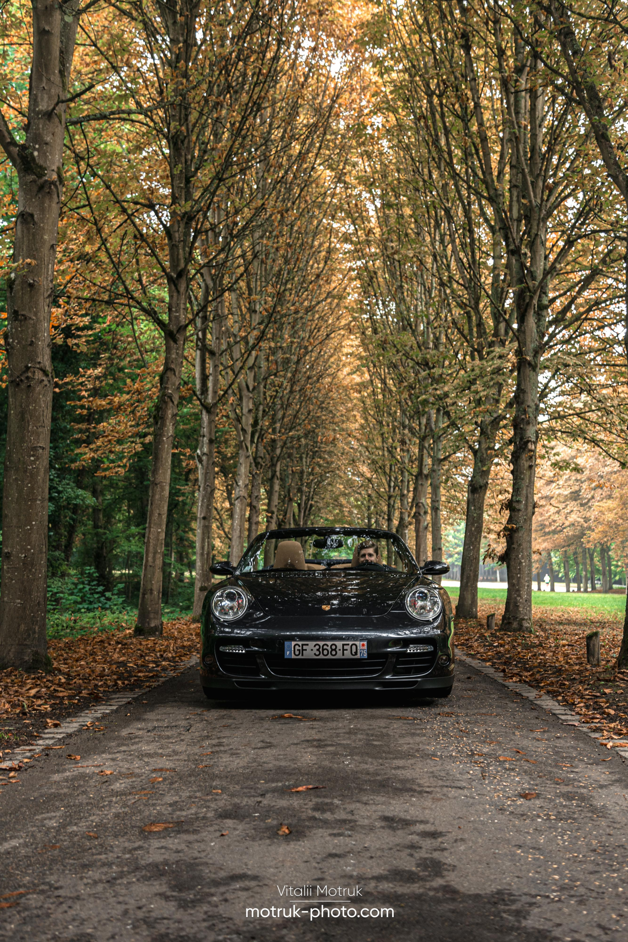 3 Porsches. Photographer in Paris — Vitalii Motruk