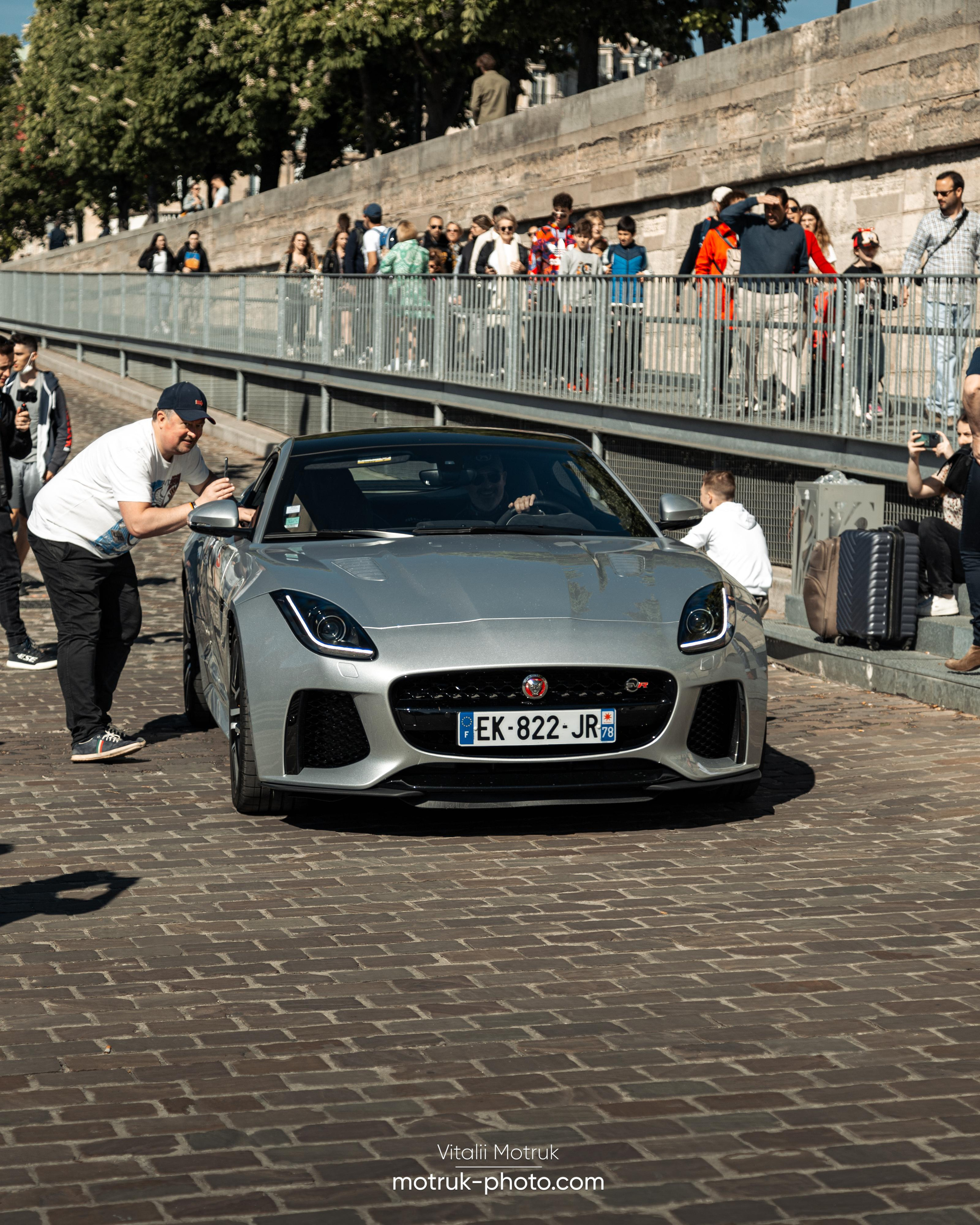 Bateaux Mouches 17 avril. Photographer in Paris — Vitalii Motruk