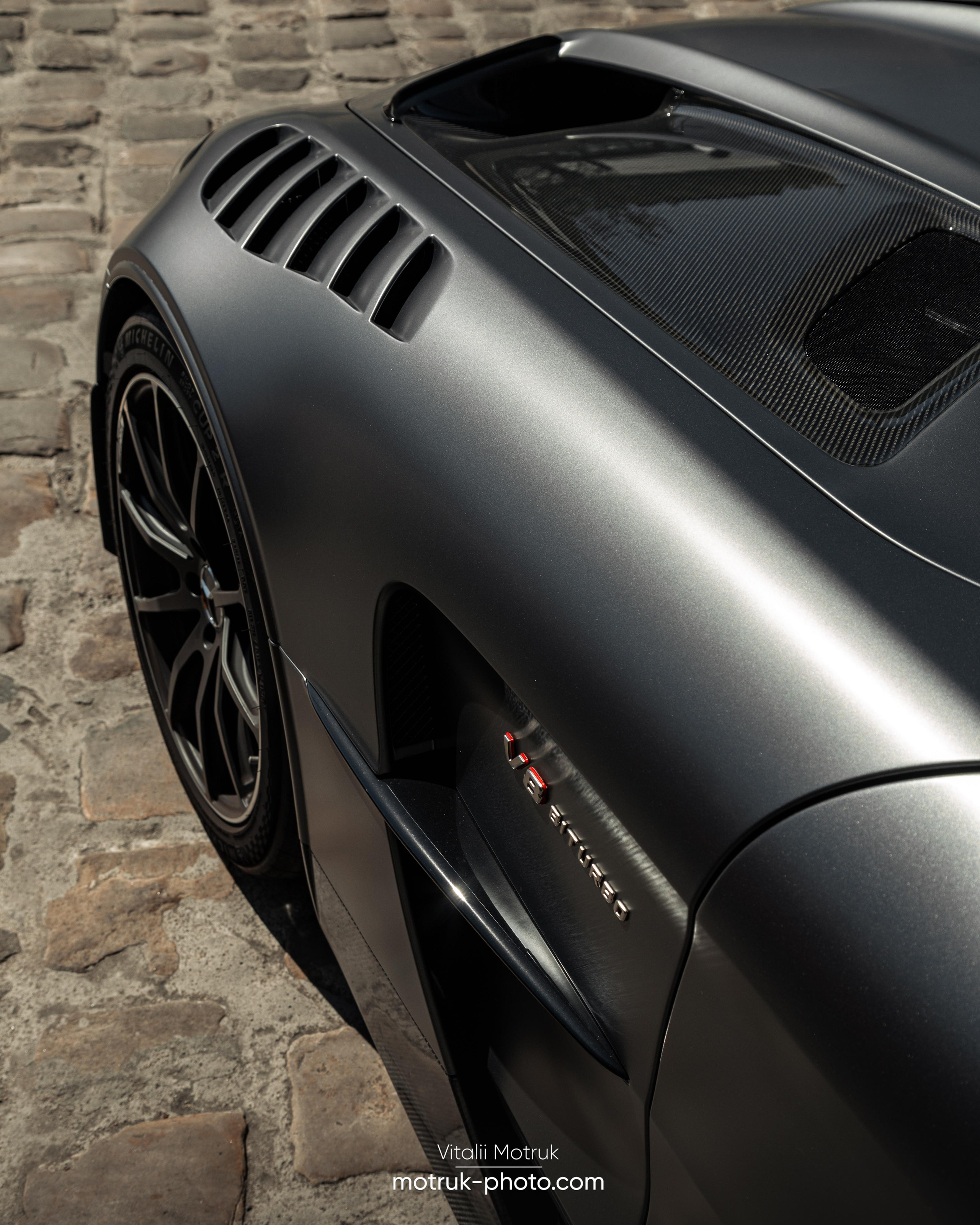 Bateaux Mouches 17 avril. Photographer in Paris — Vitalii Motruk