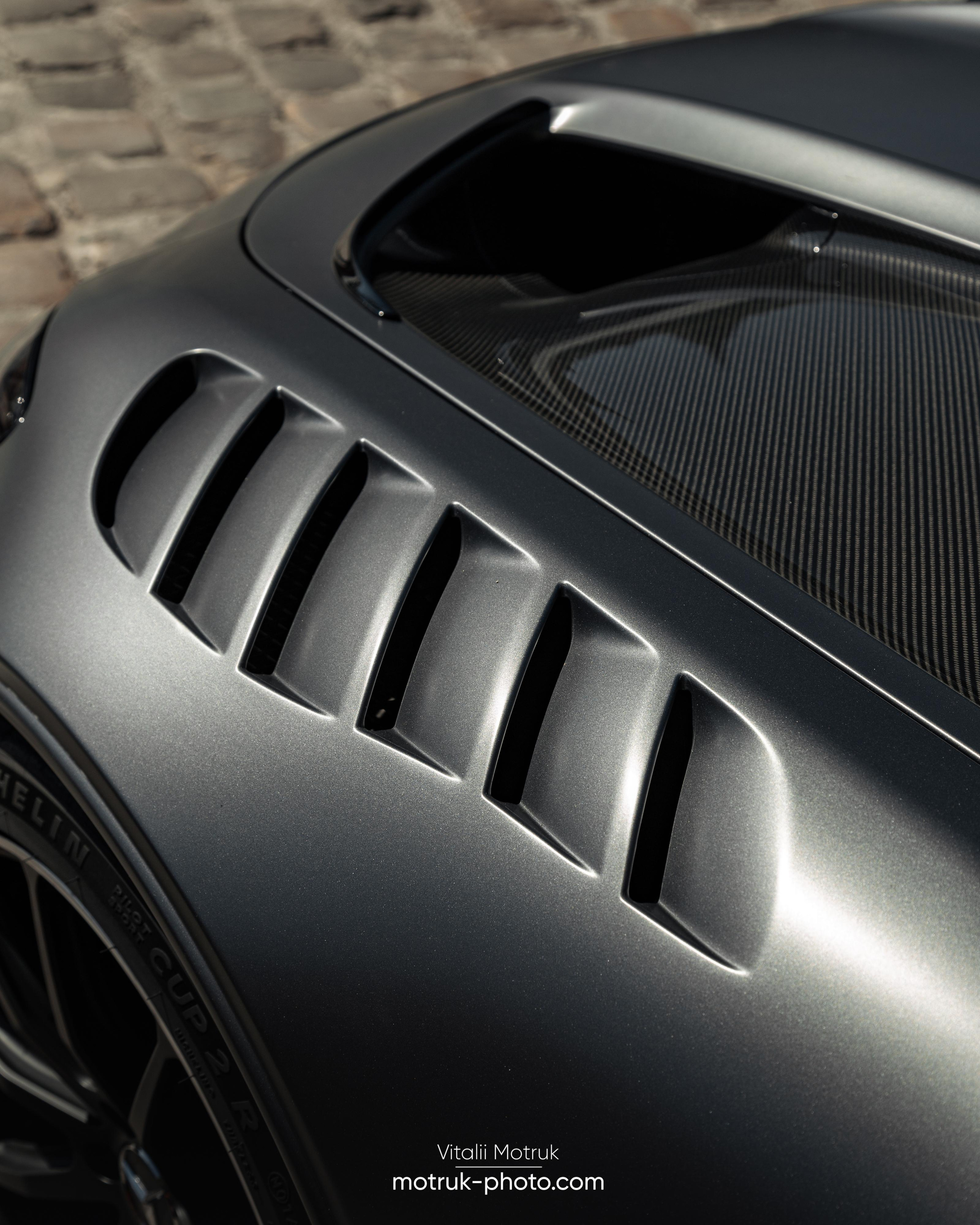 Bateaux Mouches 17 avril. Photographer in Paris — Vitalii Motruk