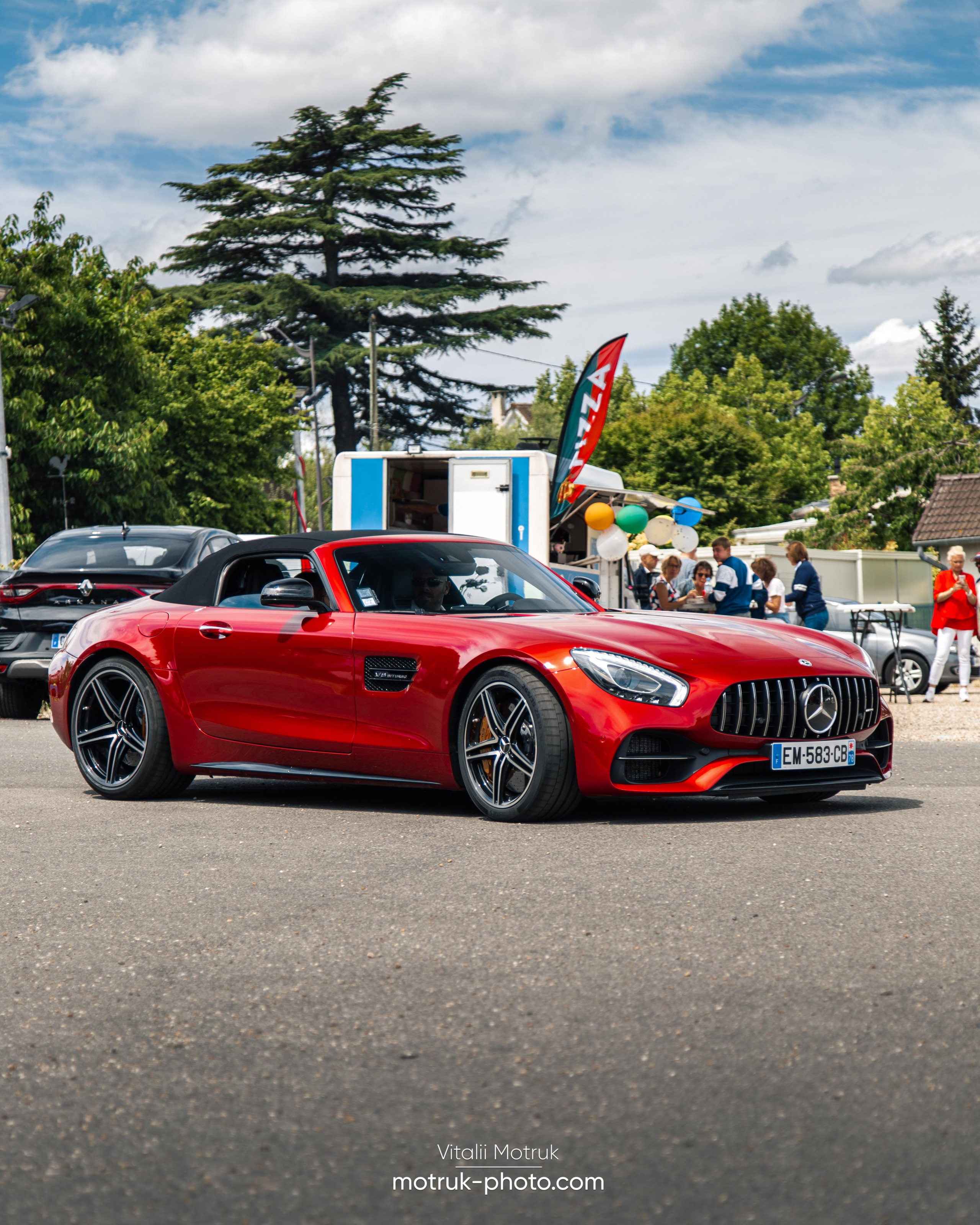 Cars and Coffee. Photographe de voitures à Paris — Vitalii Motruk