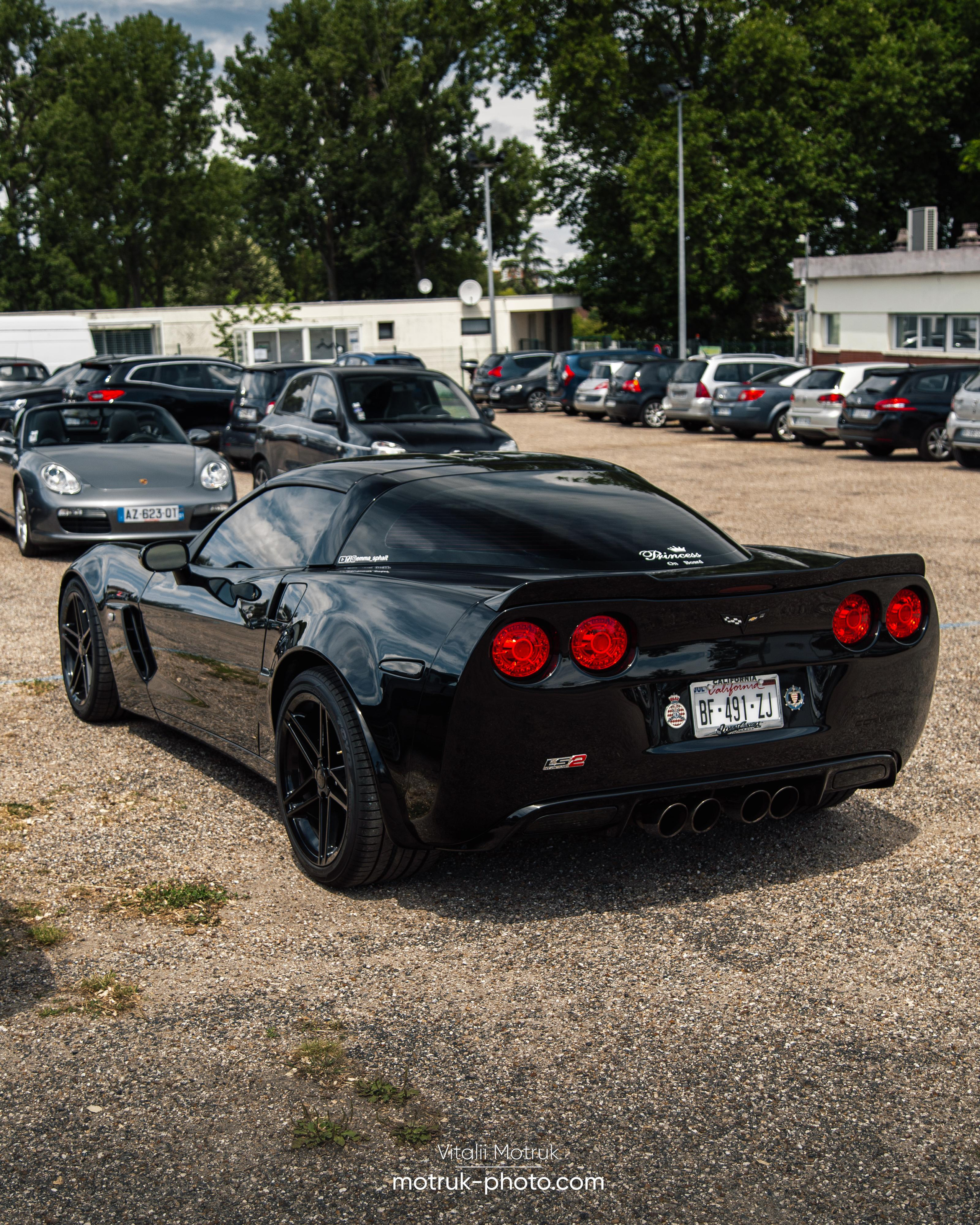 Cars and Coffee. Photographe de voitures à Paris — Vitalii Motruk