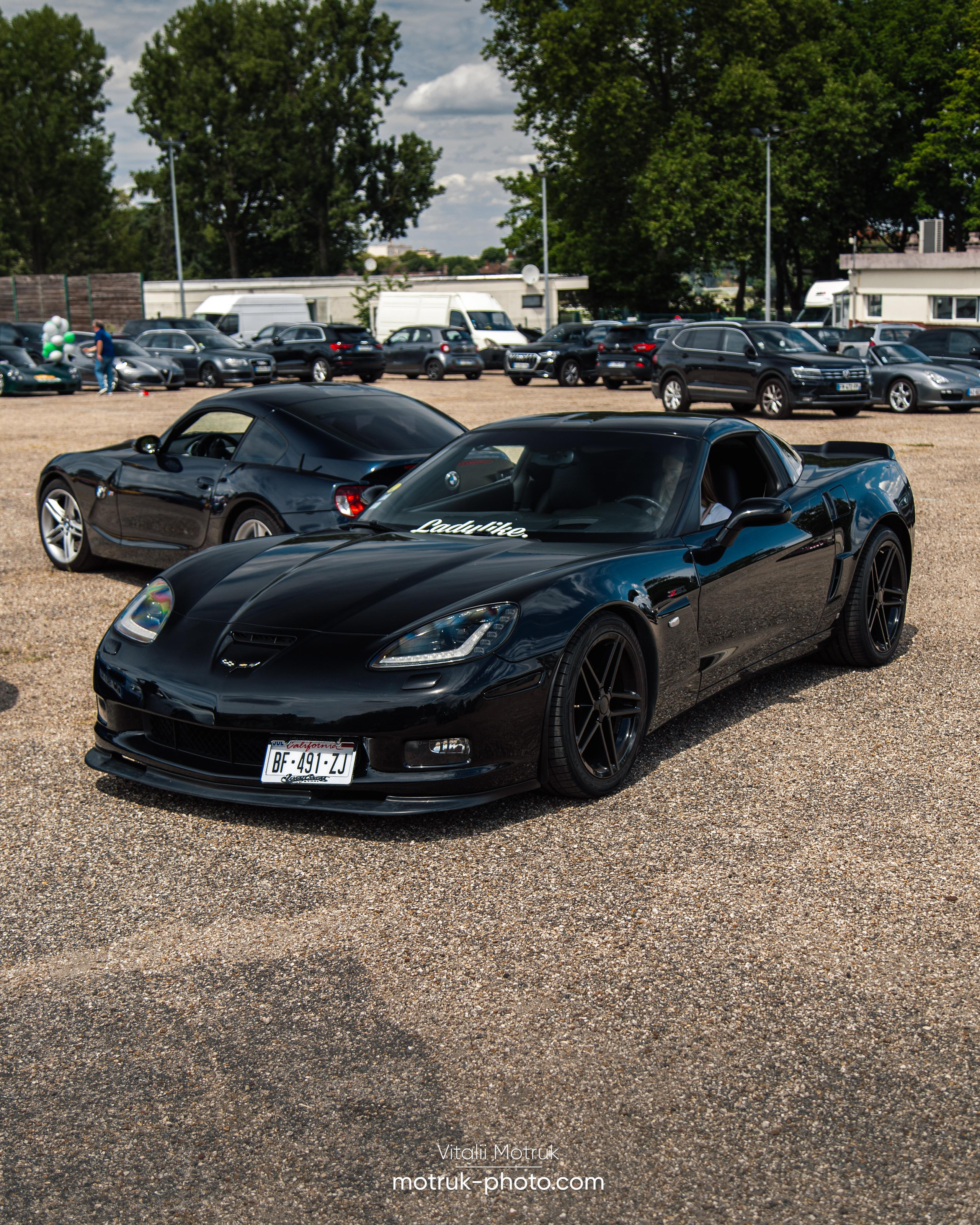 Cars and Coffee. Photographe de voitures à Paris — Vitalii Motruk