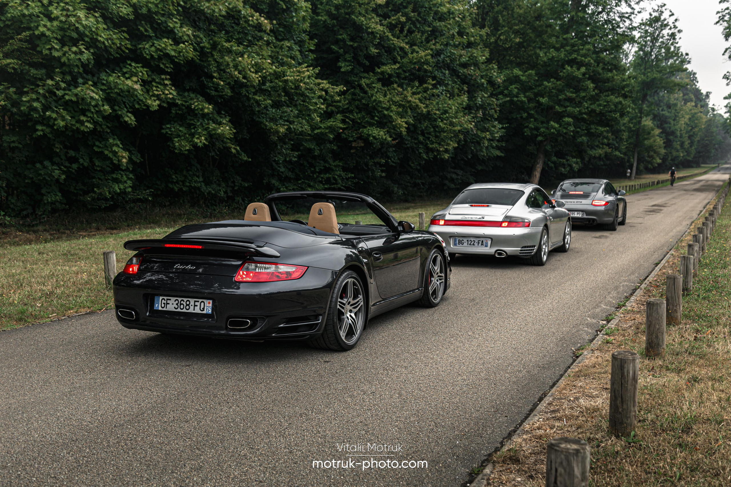 3 Porsches. Photographer in Paris — Vitalii Motruk