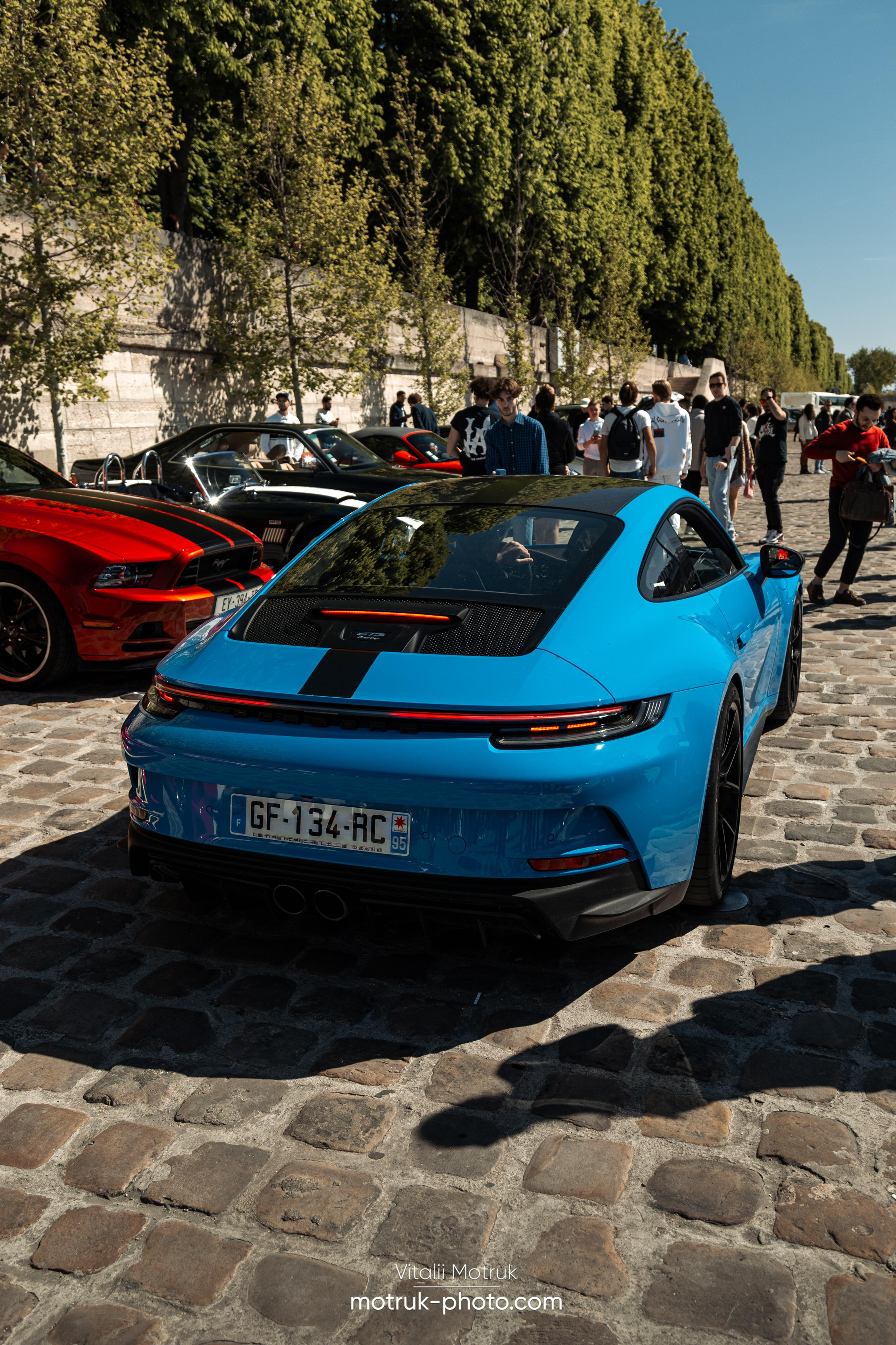 Bateaux Mouches 17 avril. Photographer in Paris — Vitalii Motruk