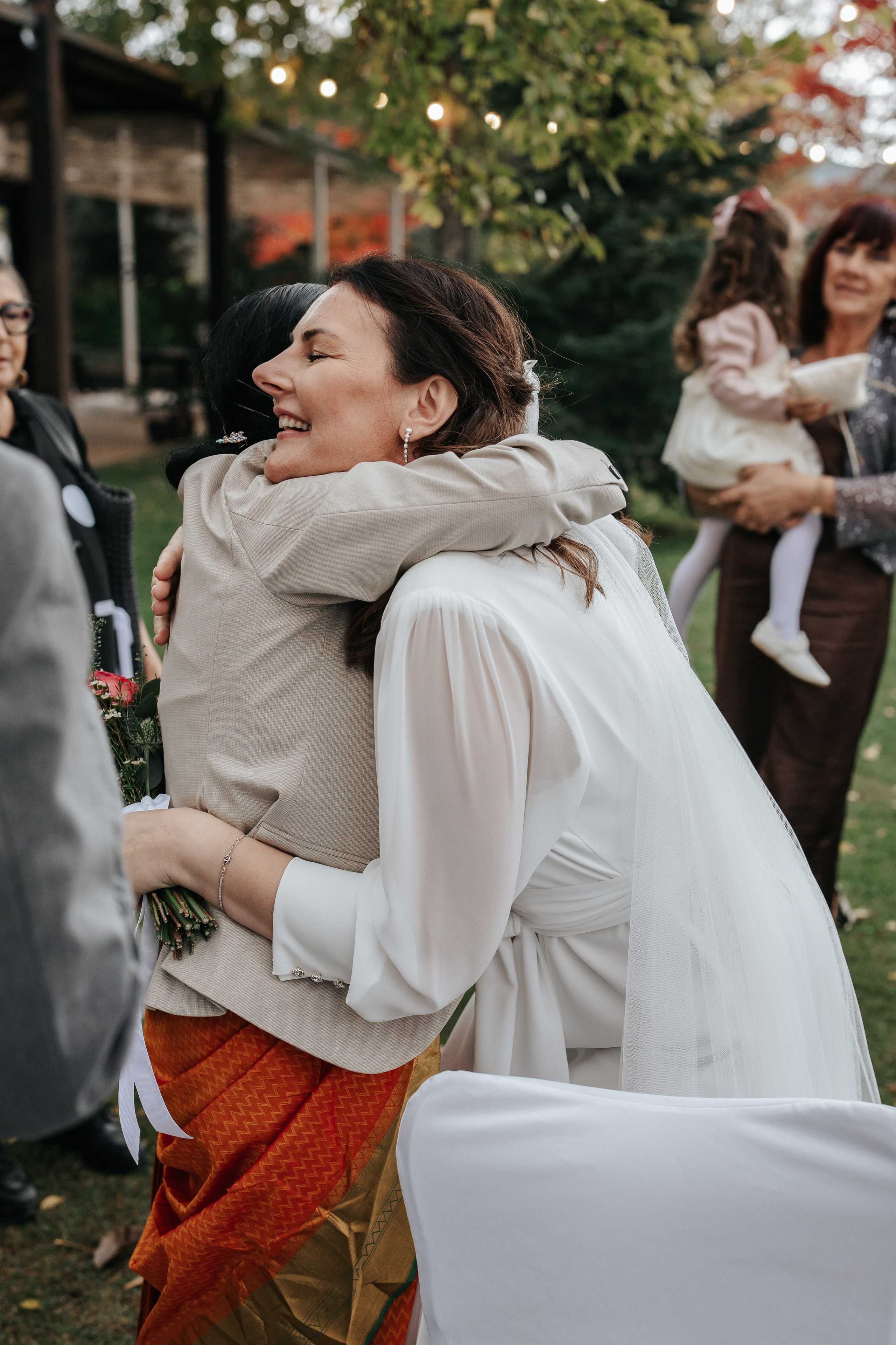 Aurelia+Anand, 02.11.2025, Olot. Fotógrafa de bodas en Cataluña