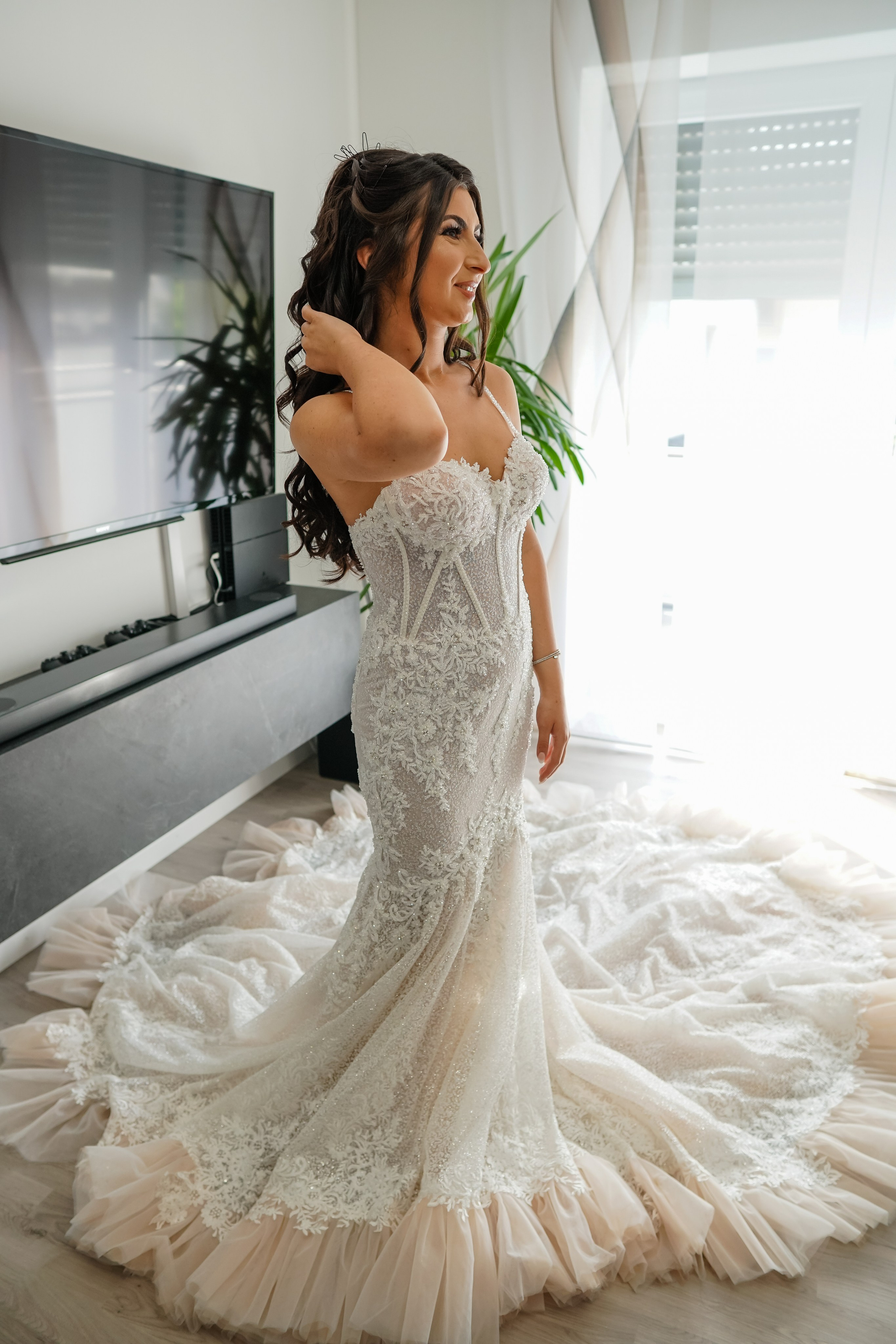 Photograph Michael. Khanoff Production Studio