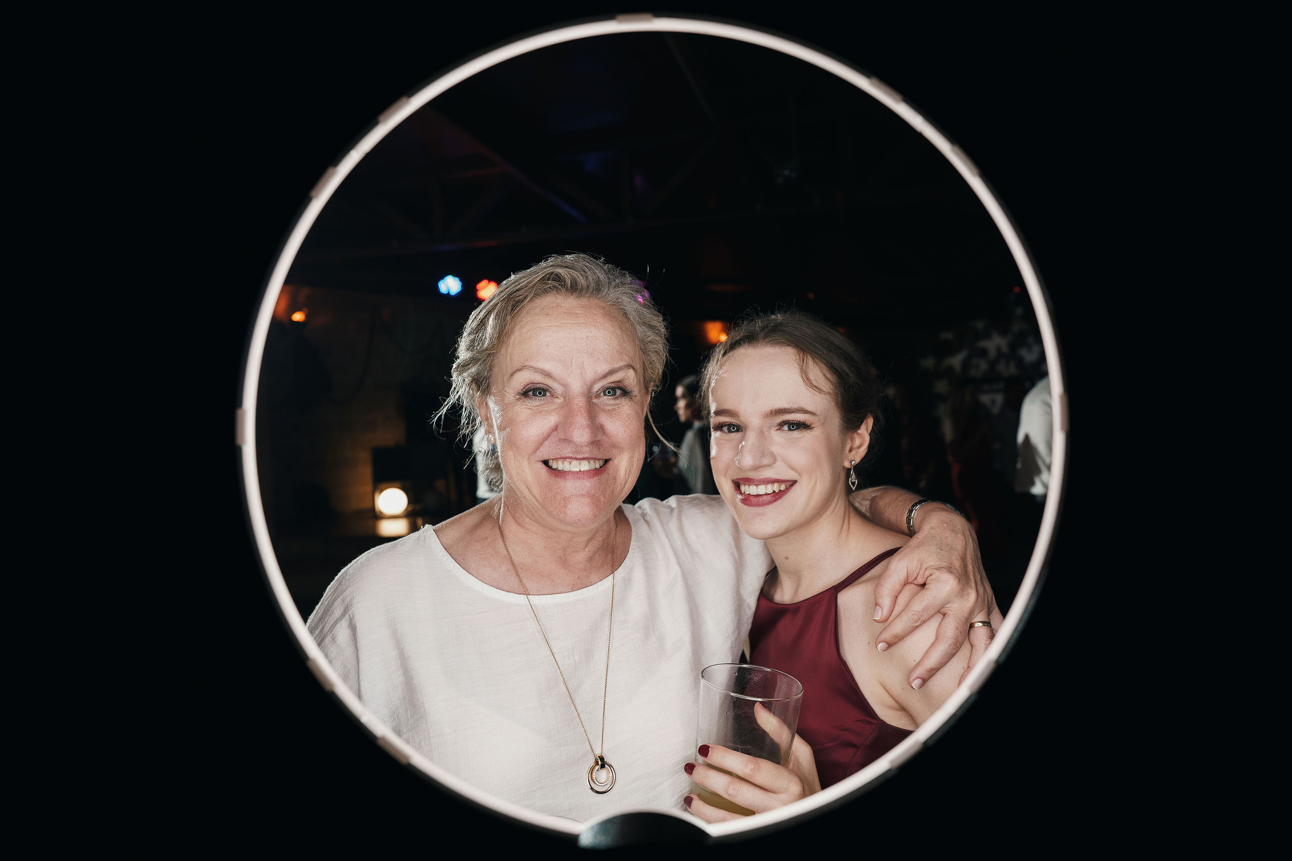 Photocircle dia del la boda novios Sandra y Jaime en Castillo Bonavia. PIXLOVE - Fotógrafos de bodas Huesca Pirineos Zaragoza