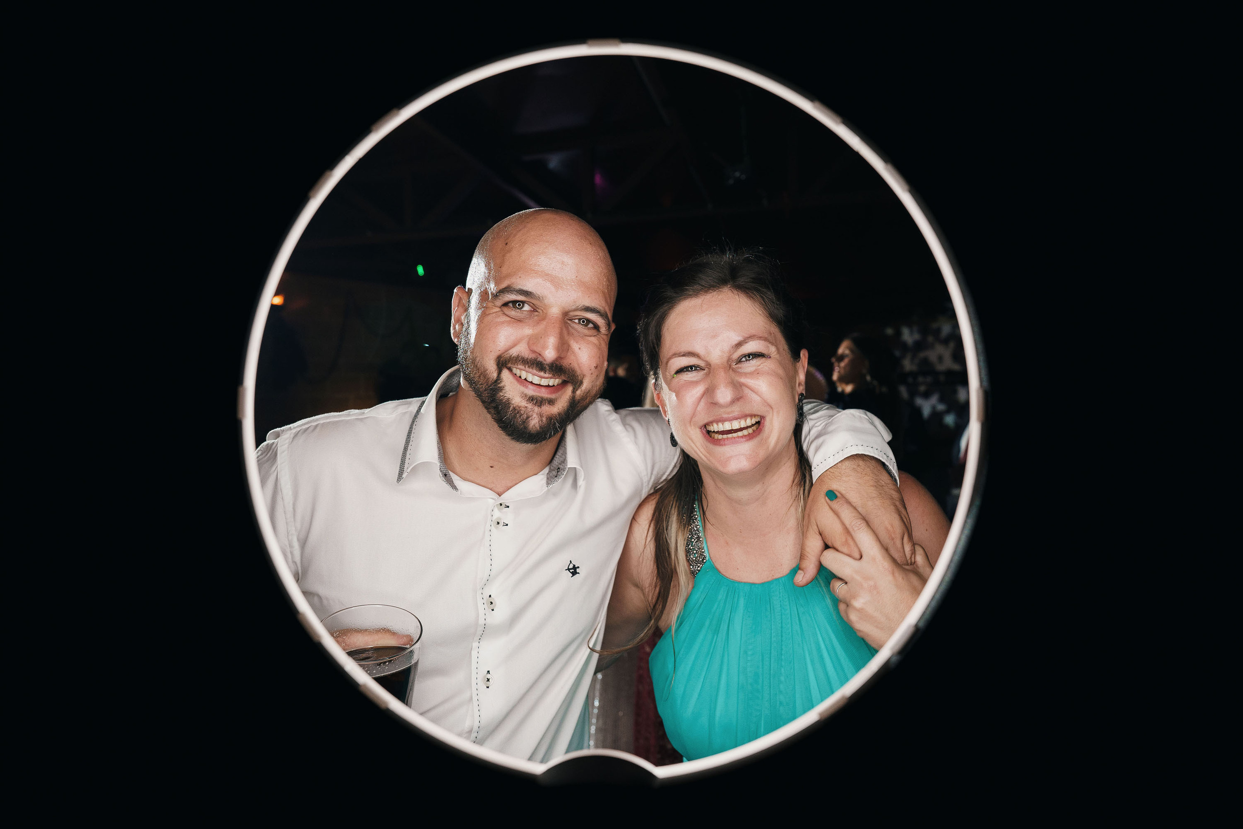 Photocircle dia del la boda novios Sandra y Jaime en Castillo Bonavia. PIXLOVE - Fotógrafos de bodas Huesca Pirineos Zaragoza