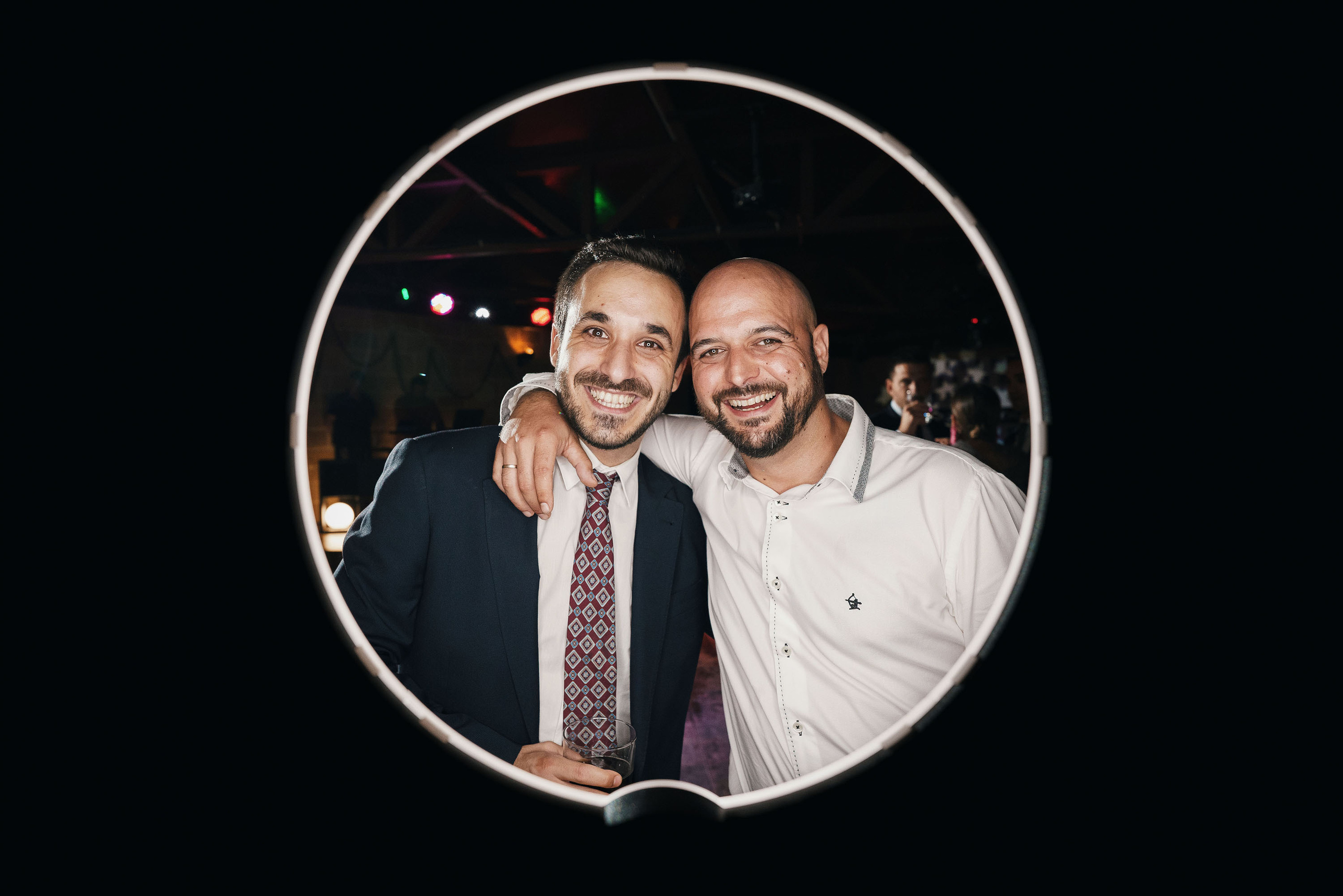 Photocircle dia del la boda novios Sandra y Jaime en Castillo Bonavia. PIXLOVE - Fotógrafos de bodas Huesca Pirineos Zaragoza