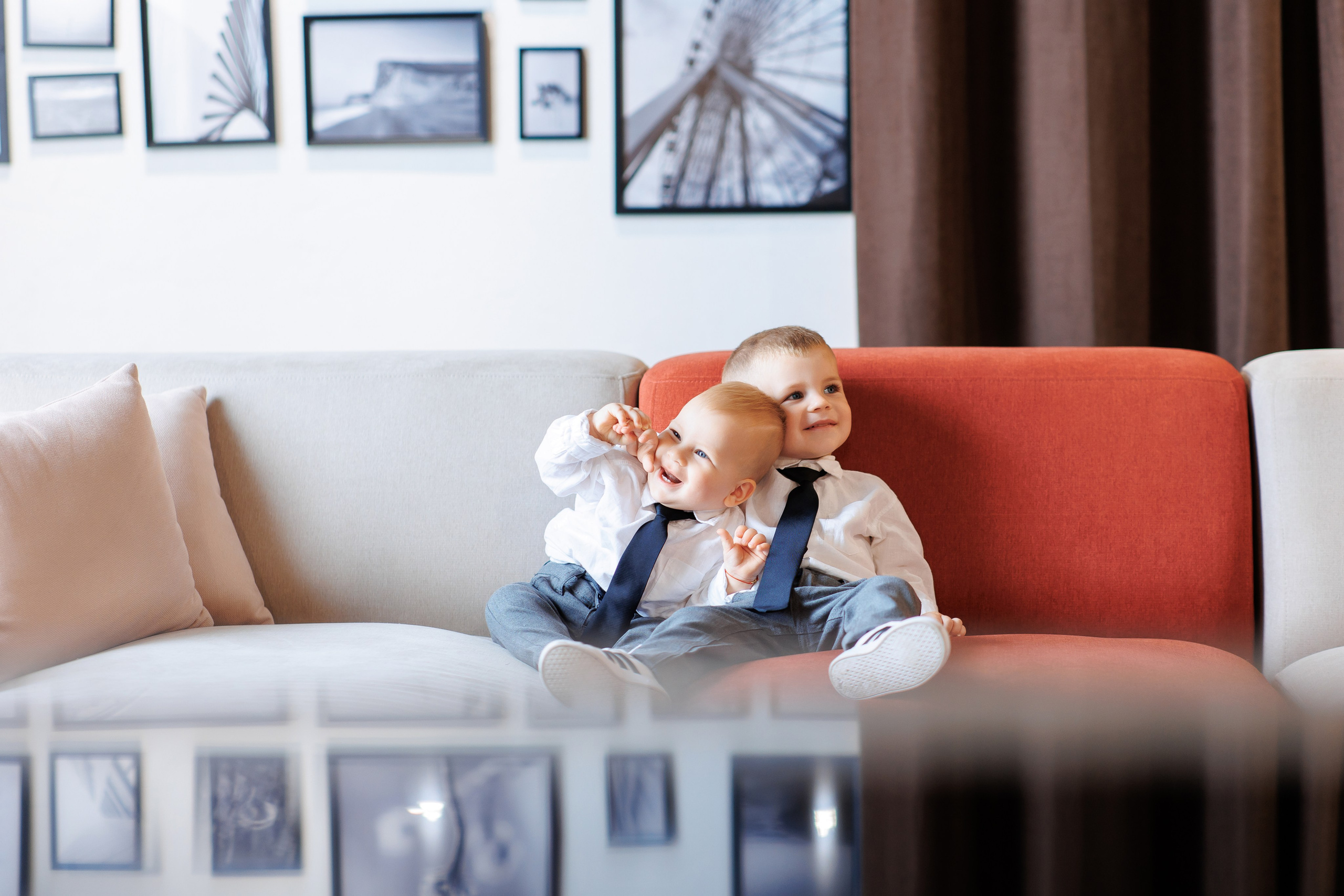 Vlad & Valentin. Servicii Foto Video la Nunta Chisinau Moldova Europa Studio MagicFoto