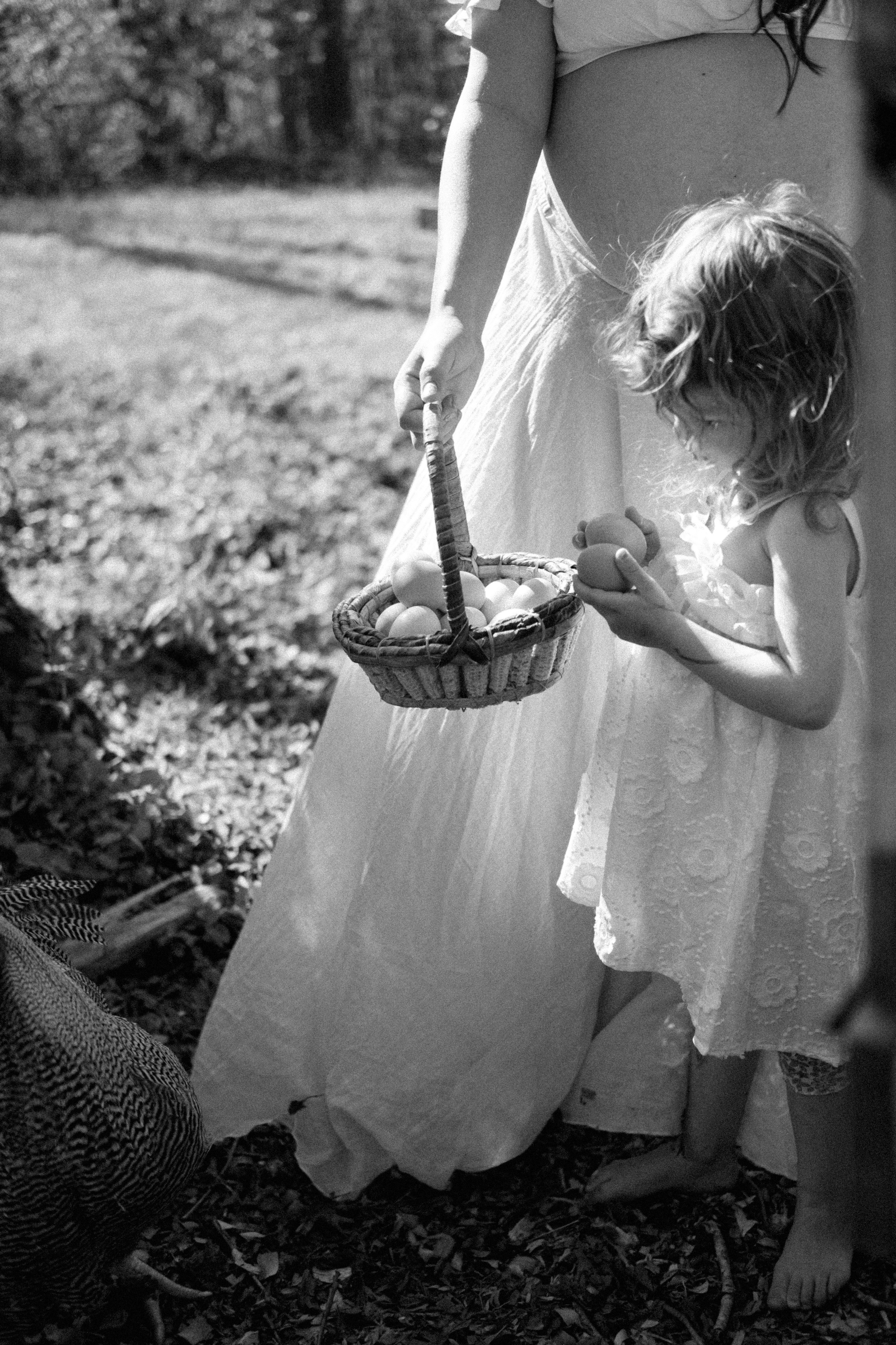 Maternity Photography Portfolio | Artistically capturing pregnancy in Richmond, VA. Family Photographer Anna Dobrovolskaia | Richmond, VA