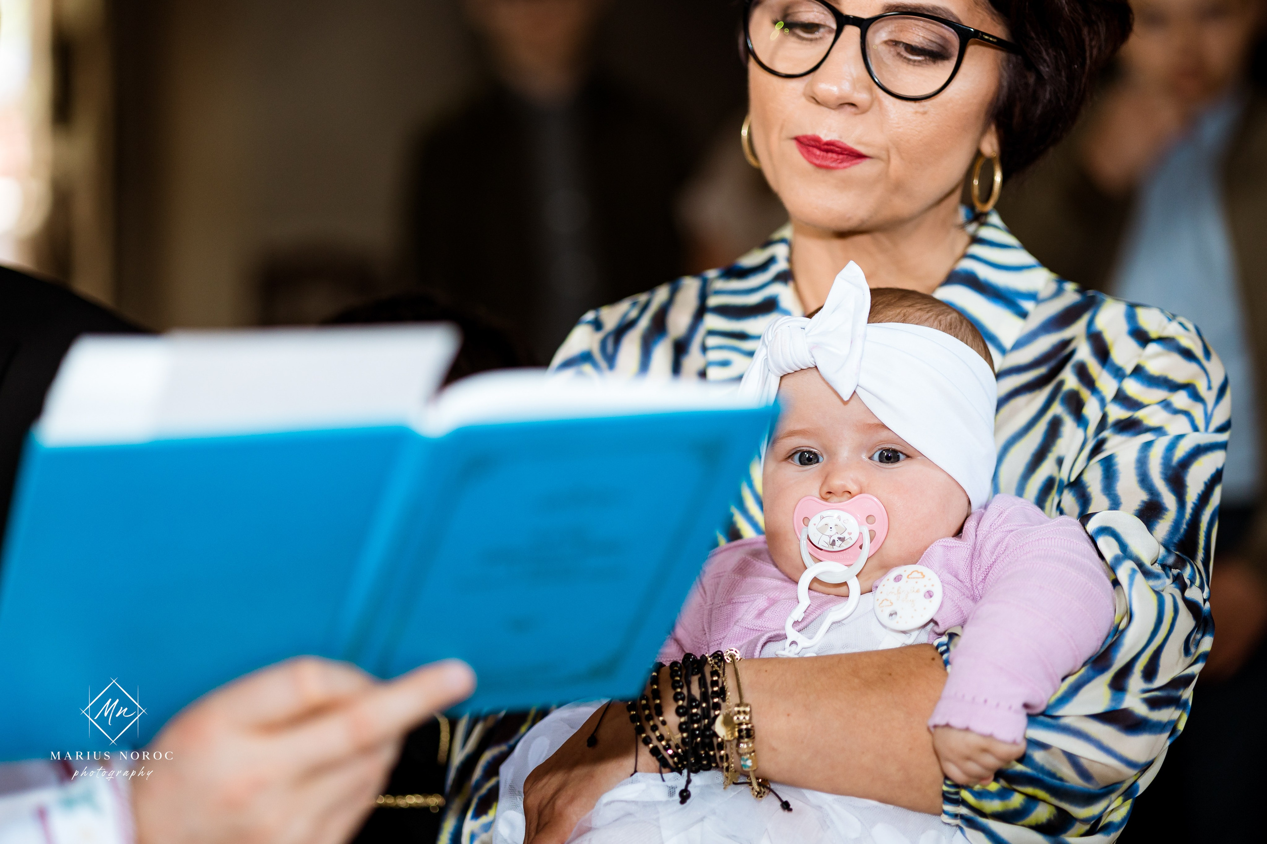 Olivia - Taina Sfântului Botez